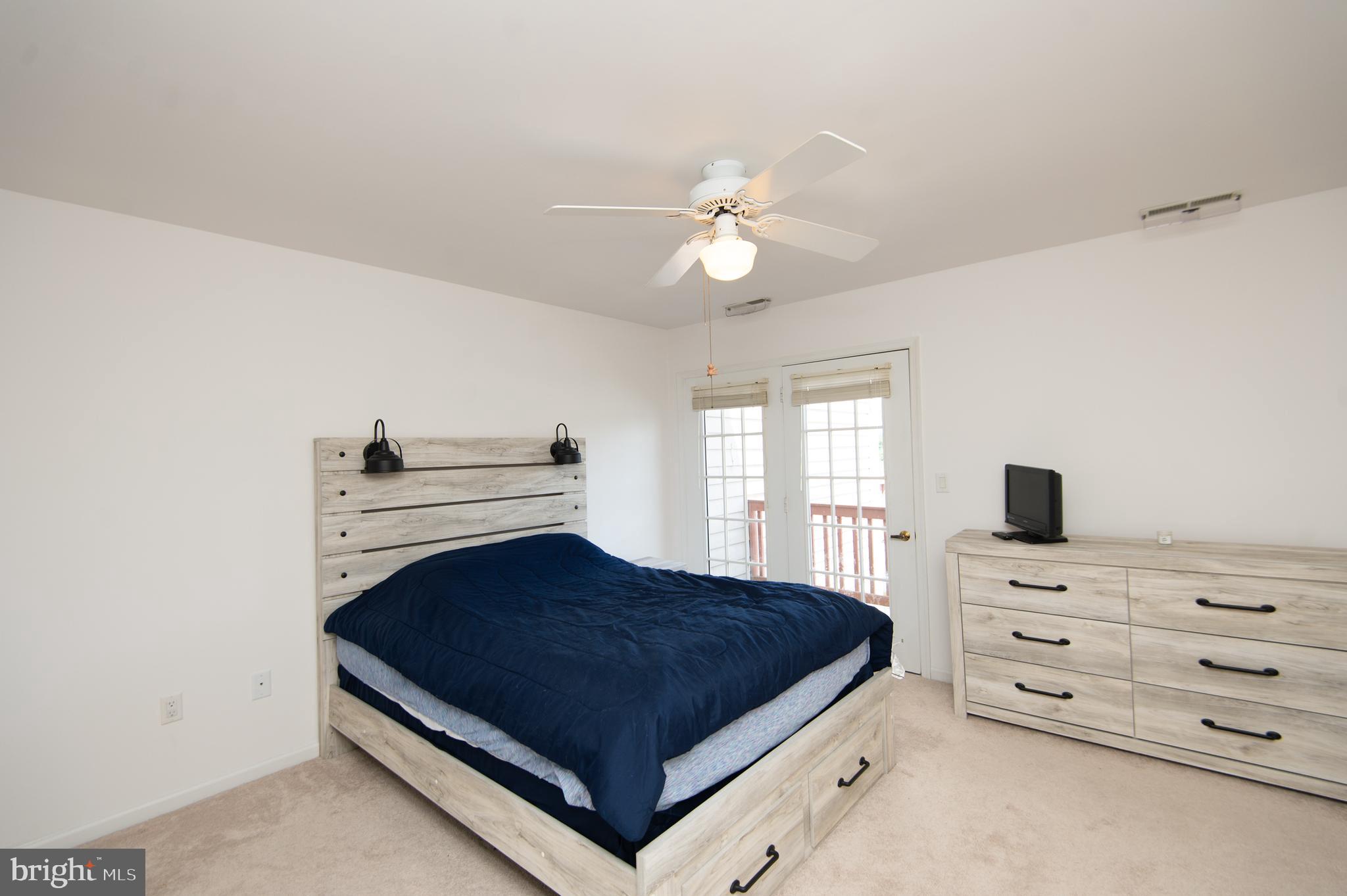 WARWICK LANDING - Residential