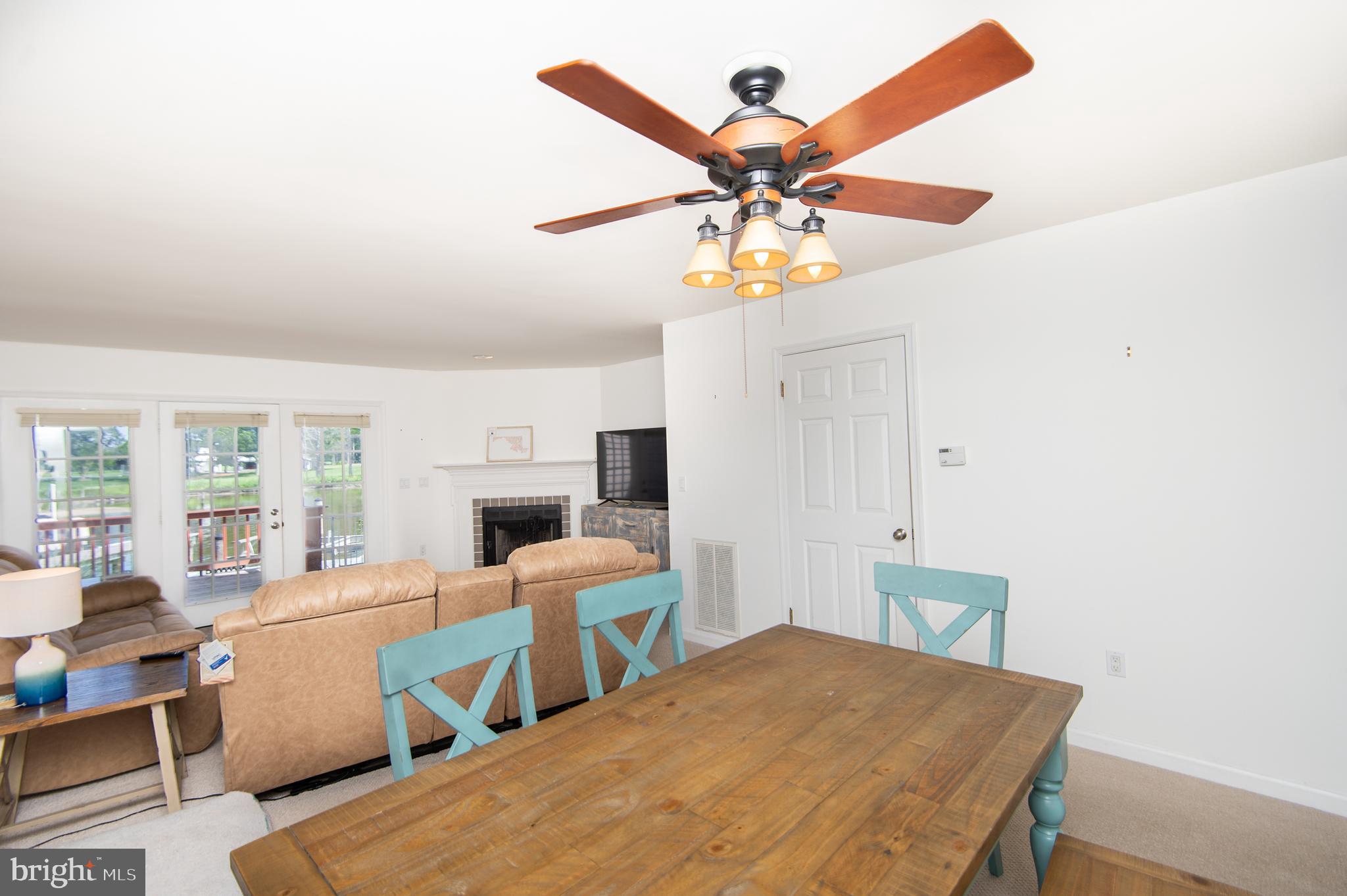 WARWICK LANDING - Residential