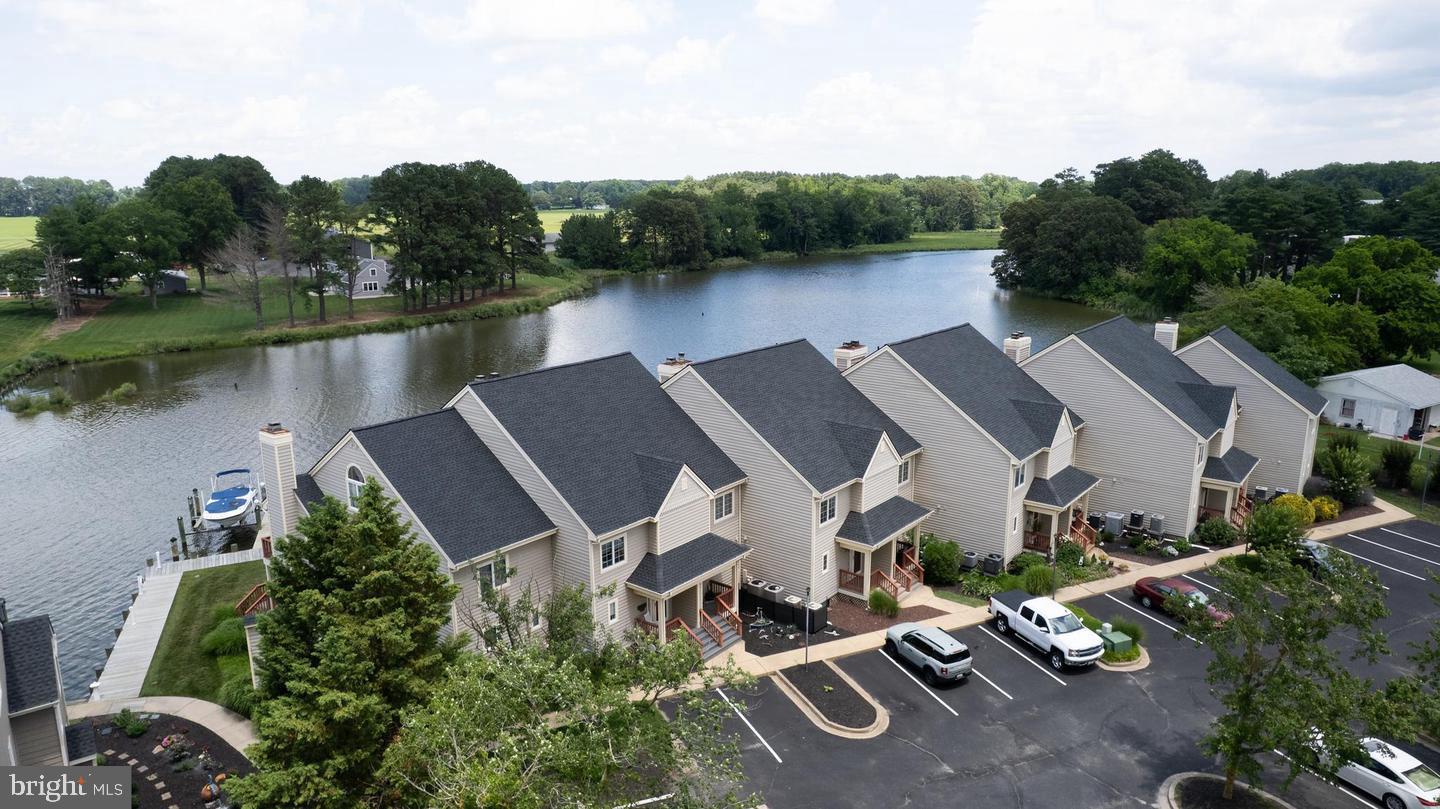 WARWICK LANDING - Residential