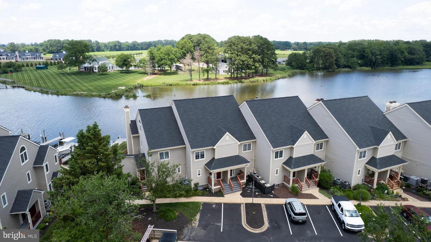 WARWICK LANDING - Residential