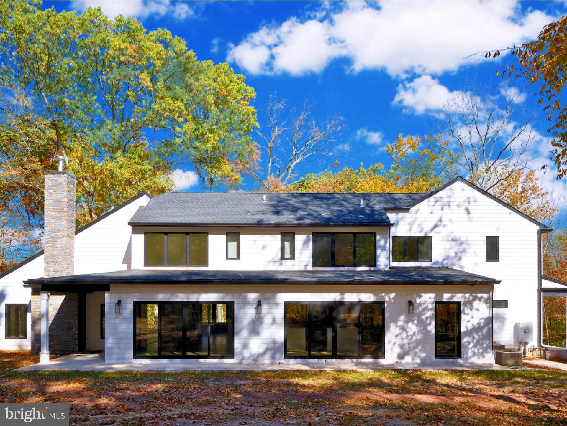 348 PINEVILLE ROAD
