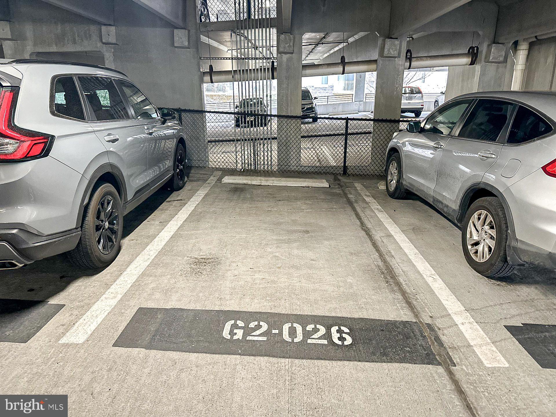 HALSTEAD AT THE METRO - Residential