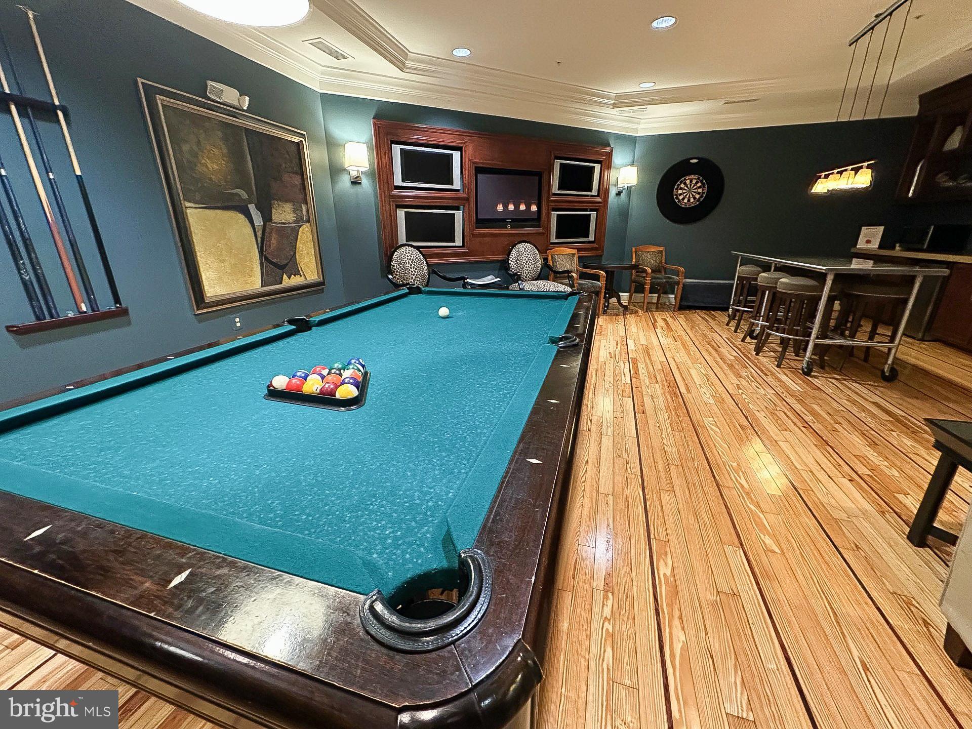 HALSTEAD AT THE METRO - Residential