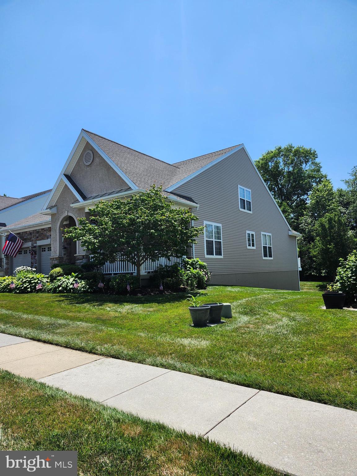 144 REYNOLDS LANE