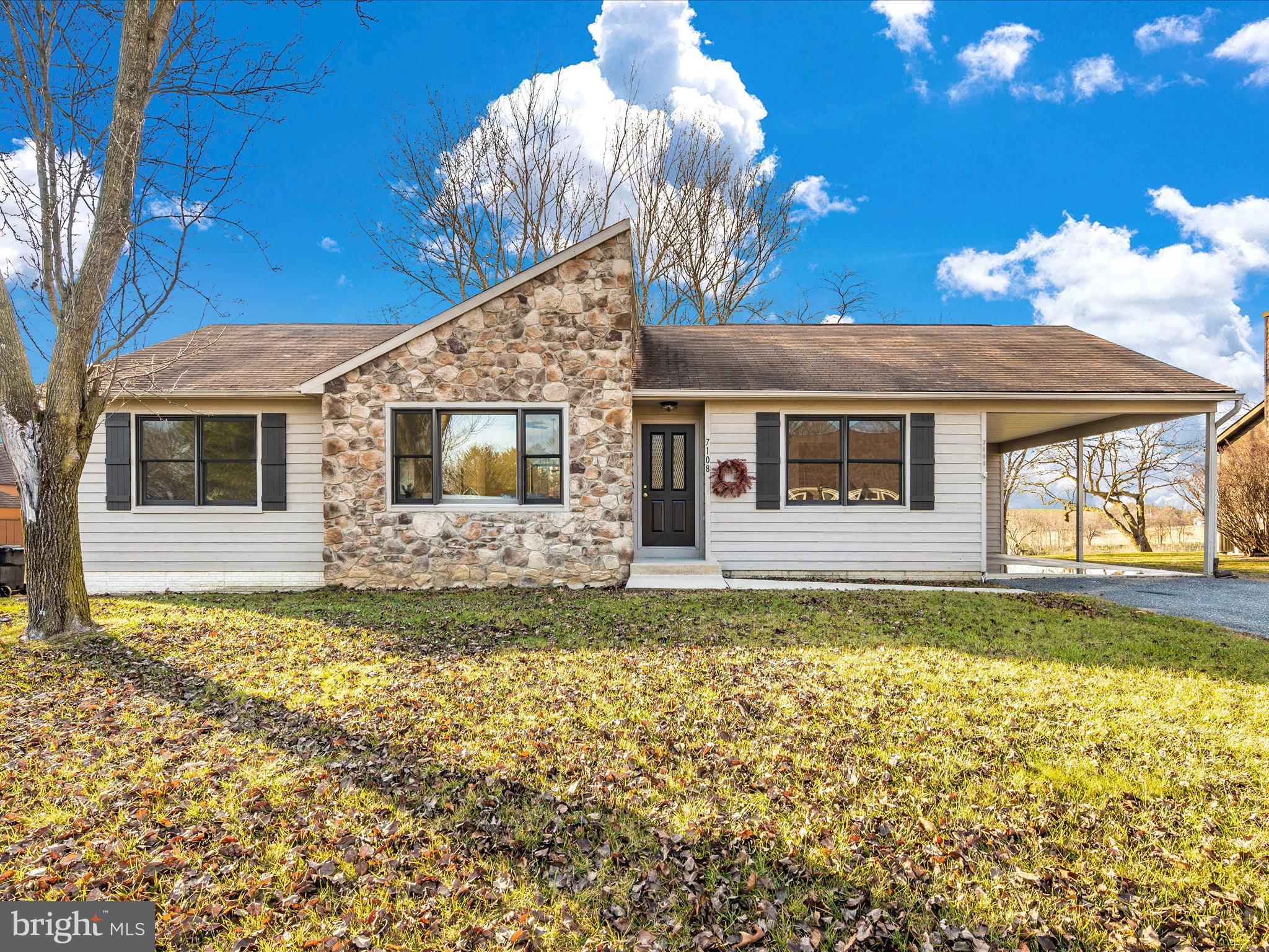 THE MEADOWS - Residential