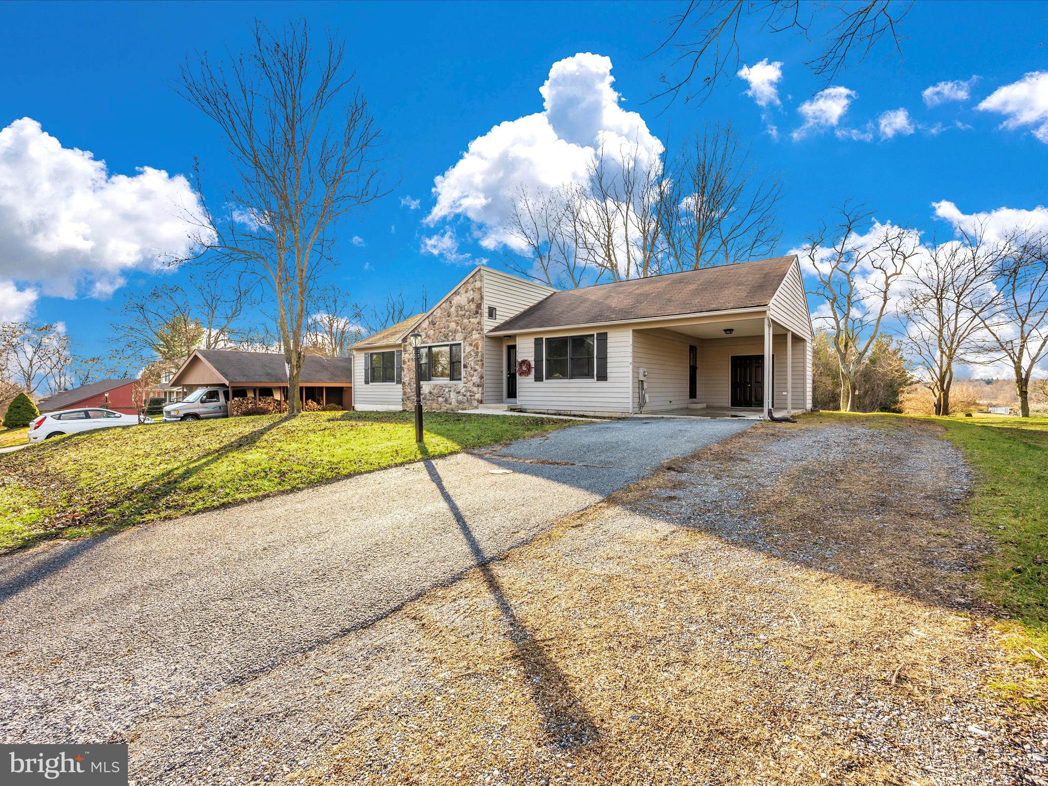 THE MEADOWS - Residential