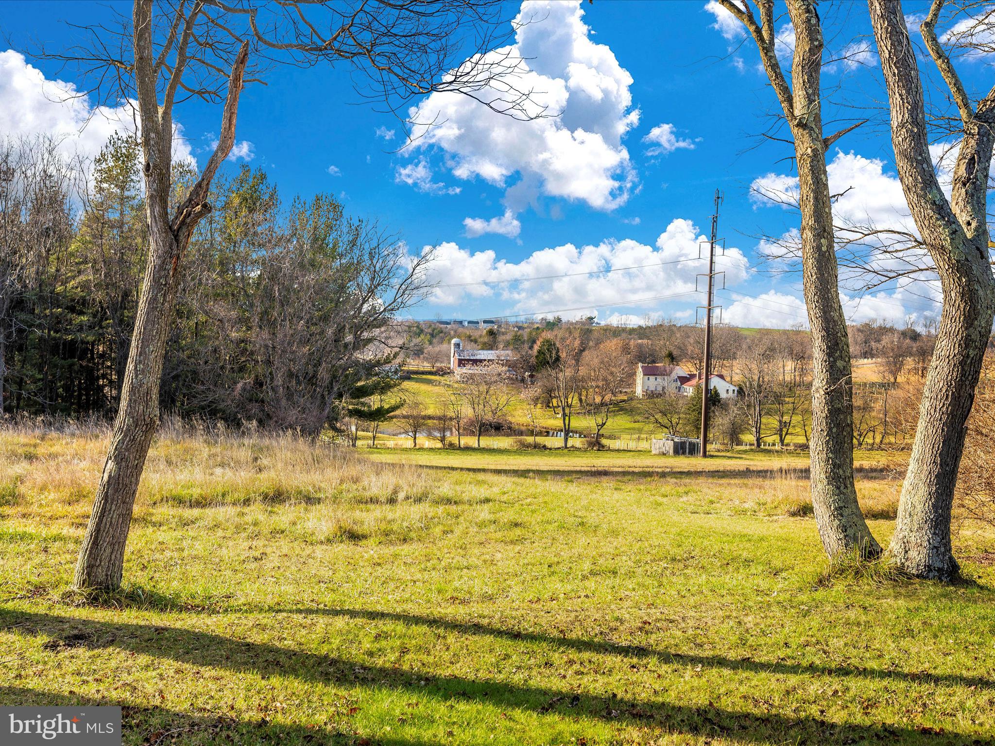 THE MEADOWS - Residential