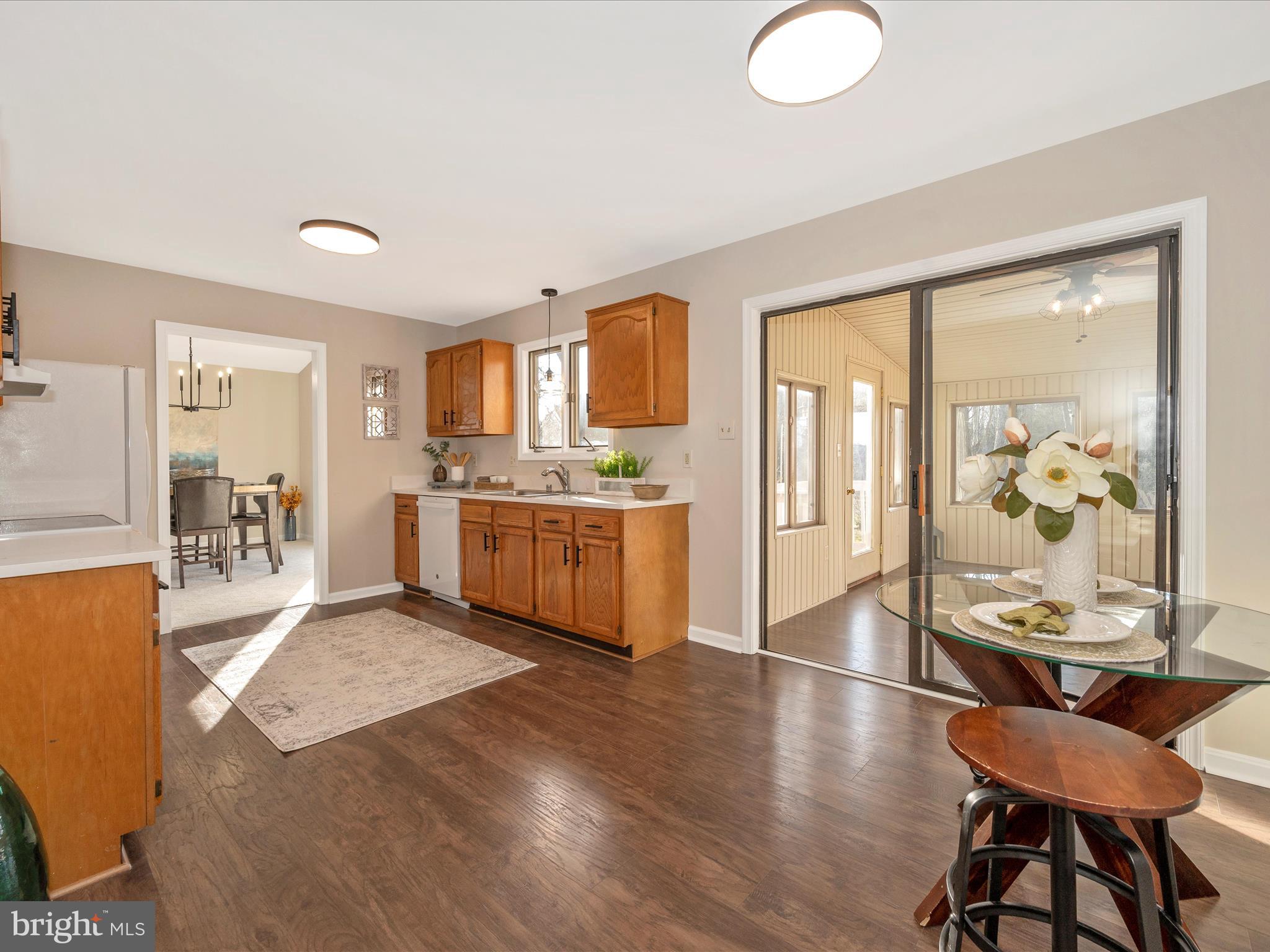 THE MEADOWS - Residential