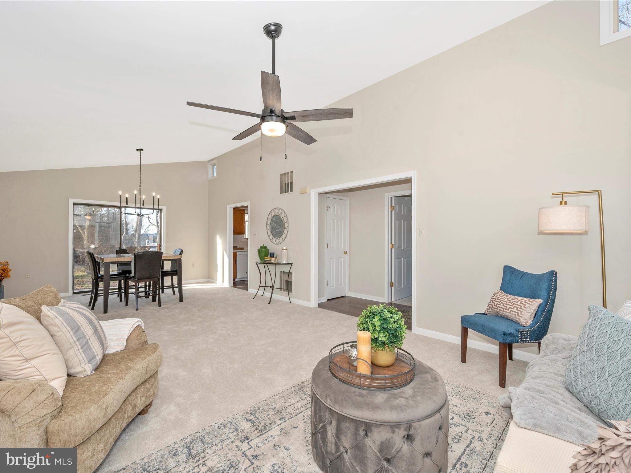 THE MEADOWS - Residential