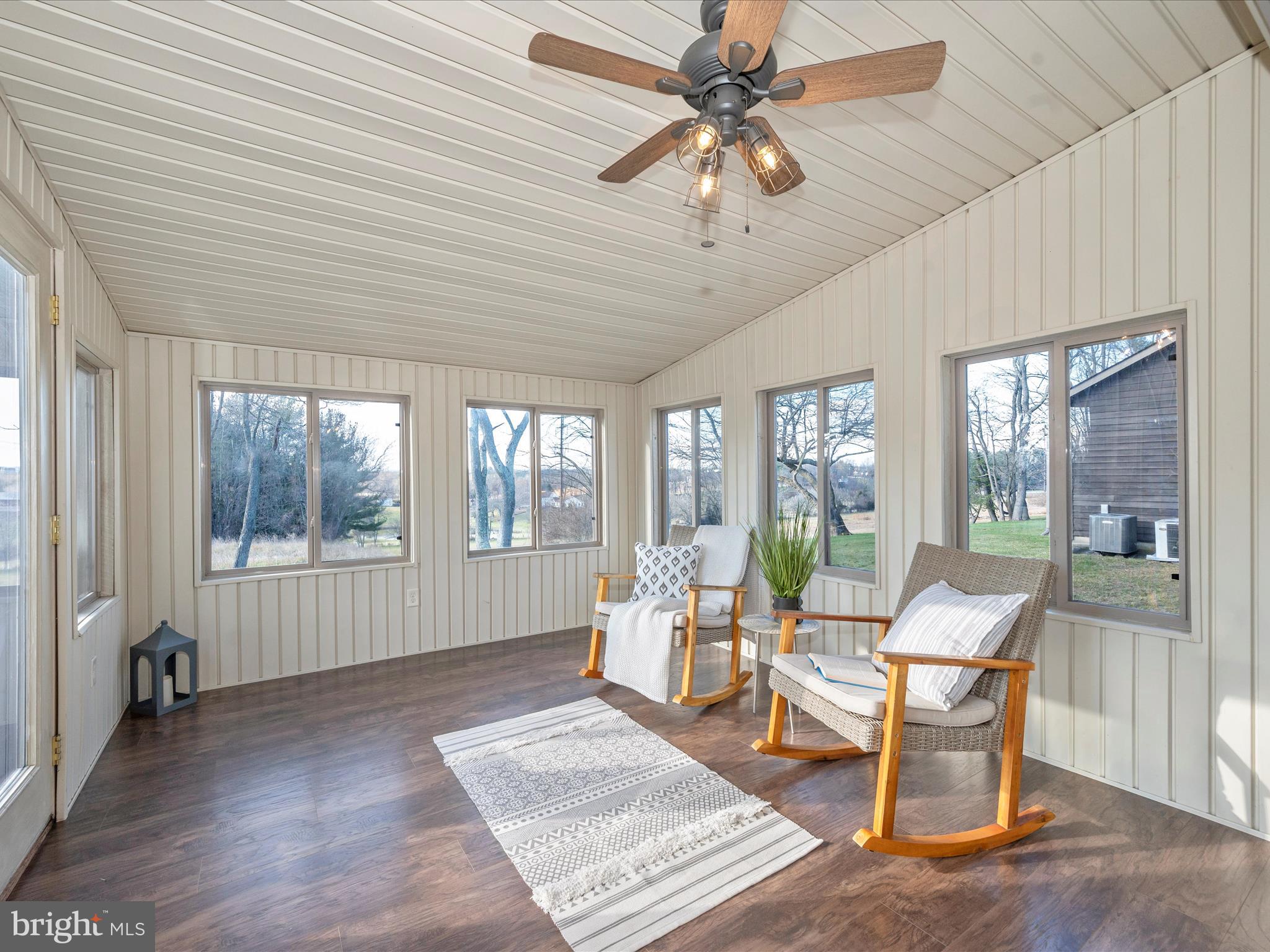 THE MEADOWS - Residential