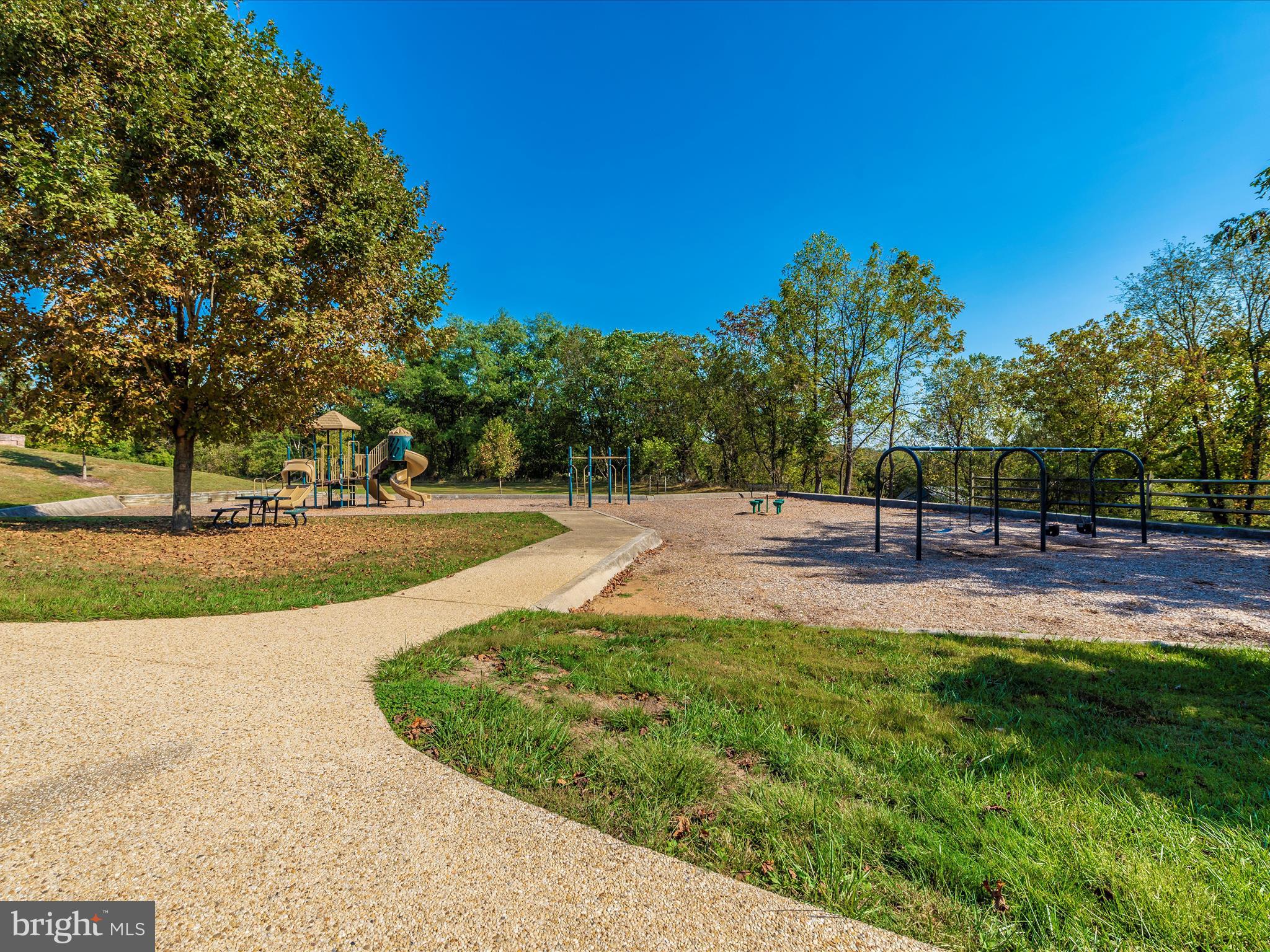 THE MEADOWS - Residential