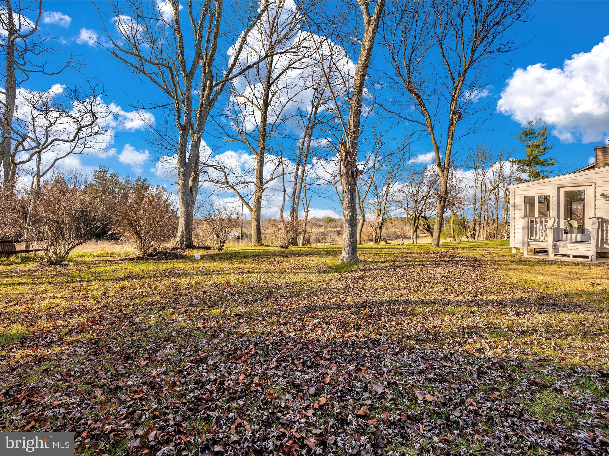 THE MEADOWS - Residential