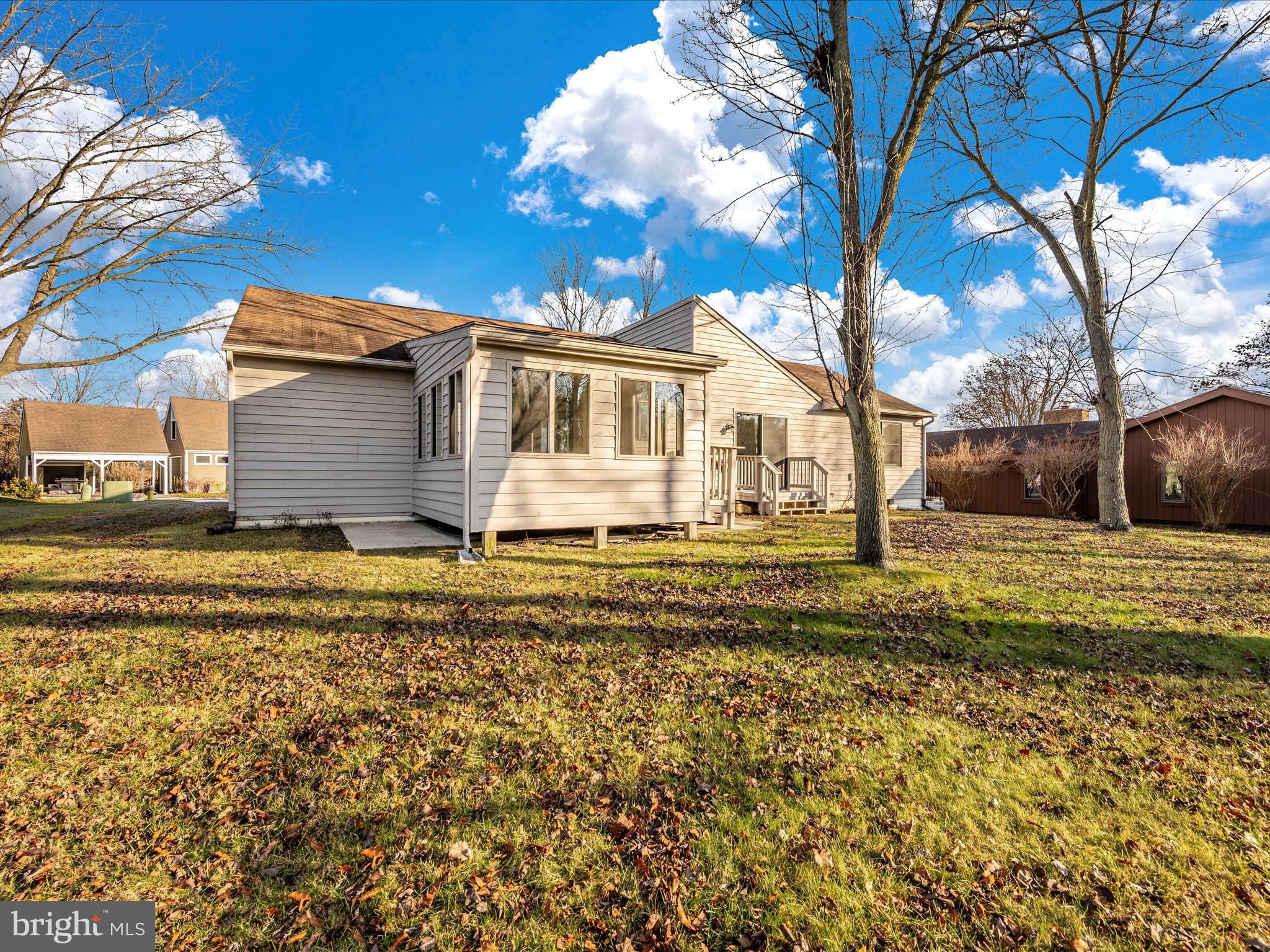 THE MEADOWS - Residential