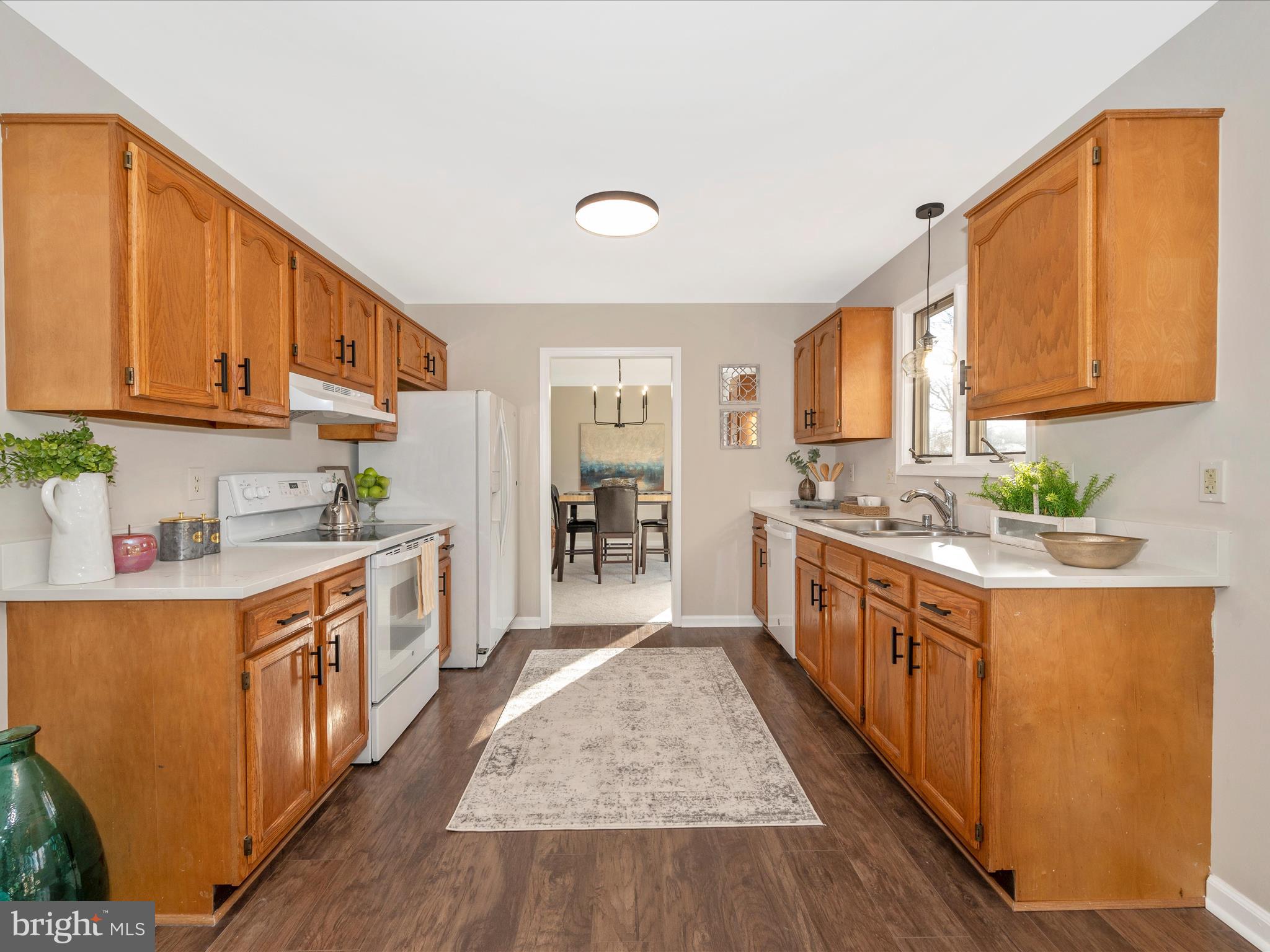 THE MEADOWS - Residential