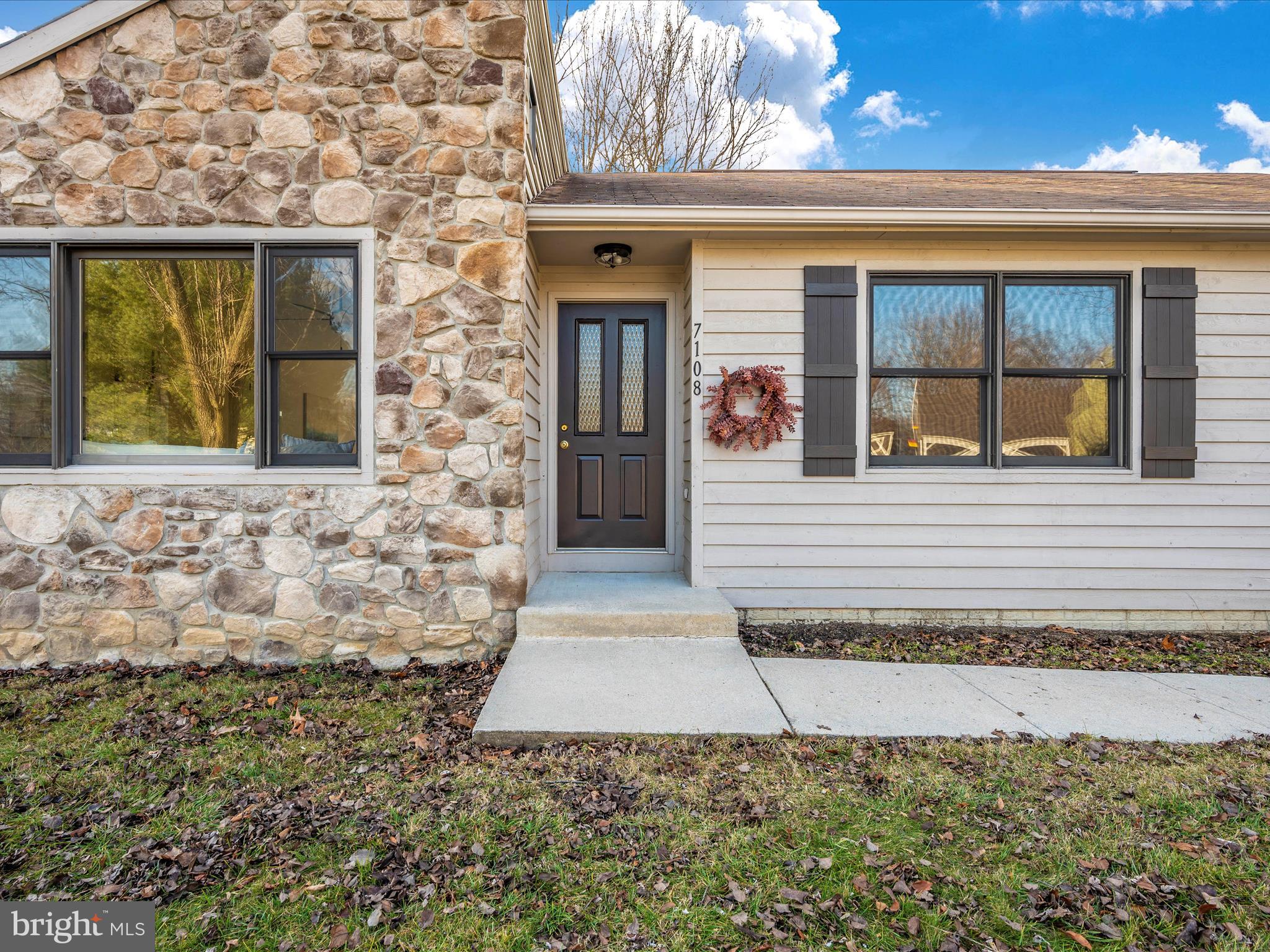 THE MEADOWS - Residential