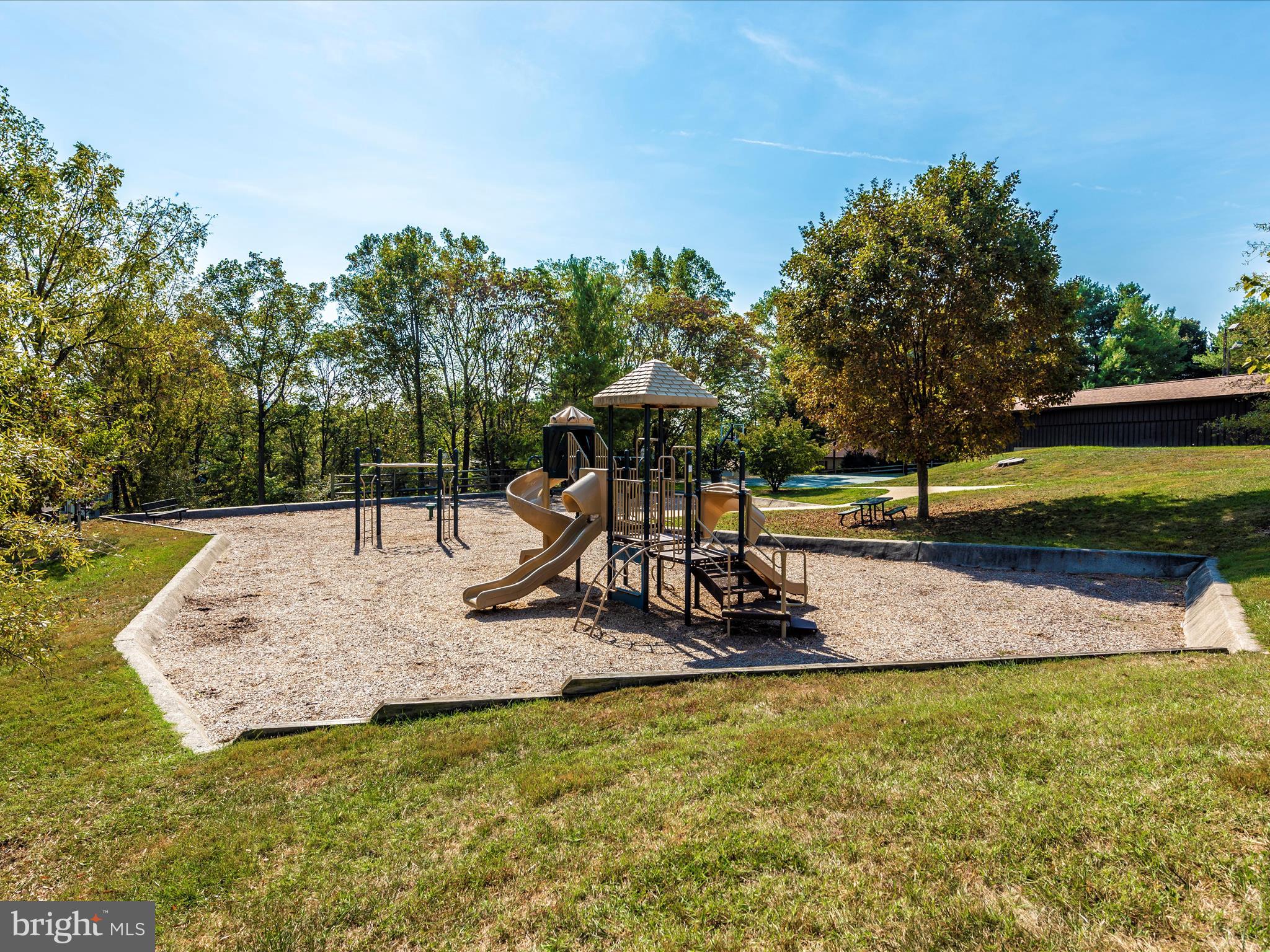 THE MEADOWS - Residential