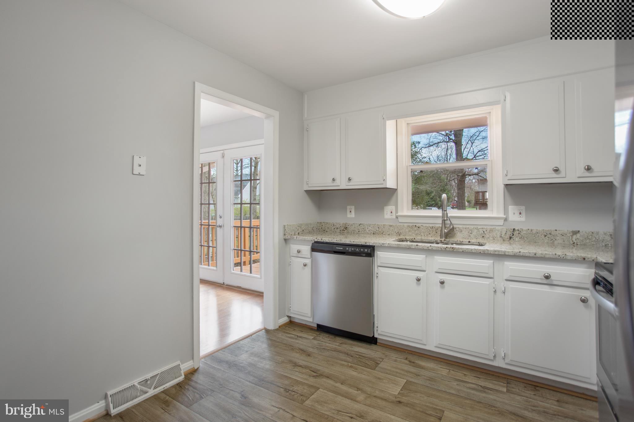 OAK GROVE TERRACE - Residential