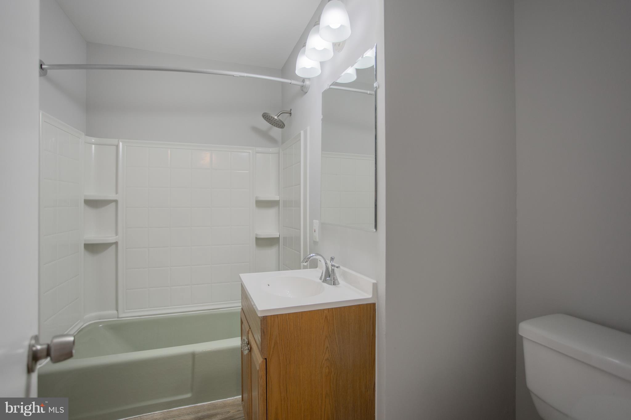 OAK GROVE TERRACE - Residential