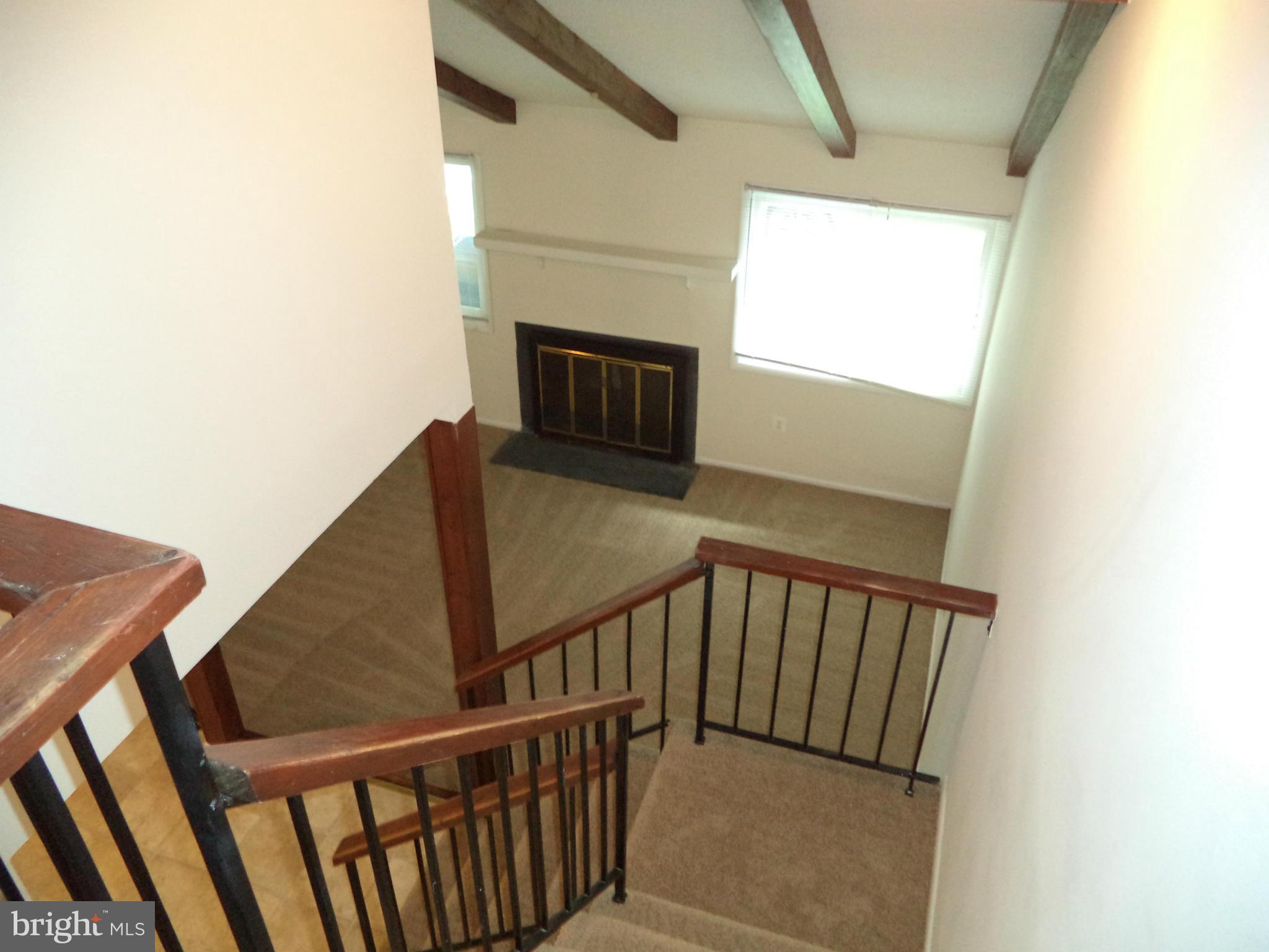 REFLECTION LAKE - Residential Lease