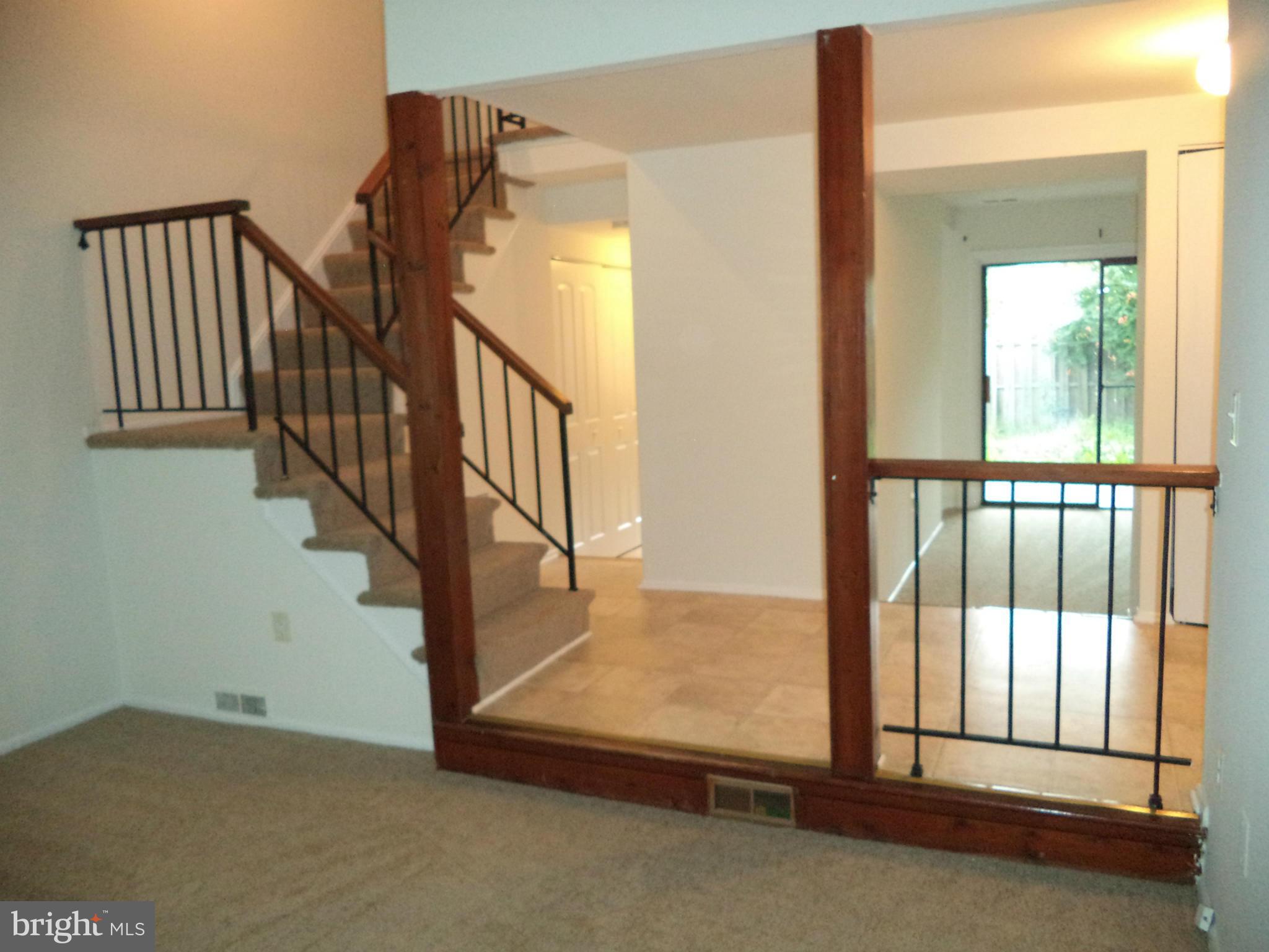 REFLECTION LAKE - Residential Lease