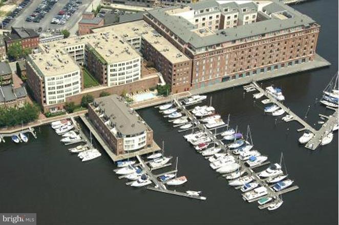 FELLS POINT HISTORIC DISTRICT - Residential Lease