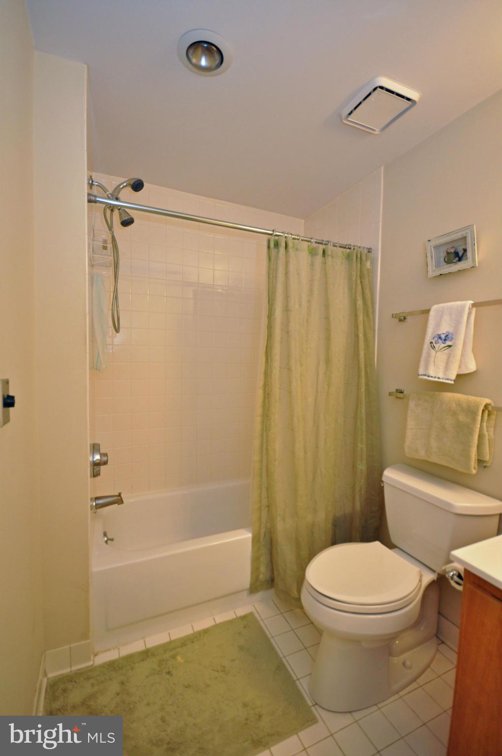 FELLS POINT HISTORIC DISTRICT - Residential Lease