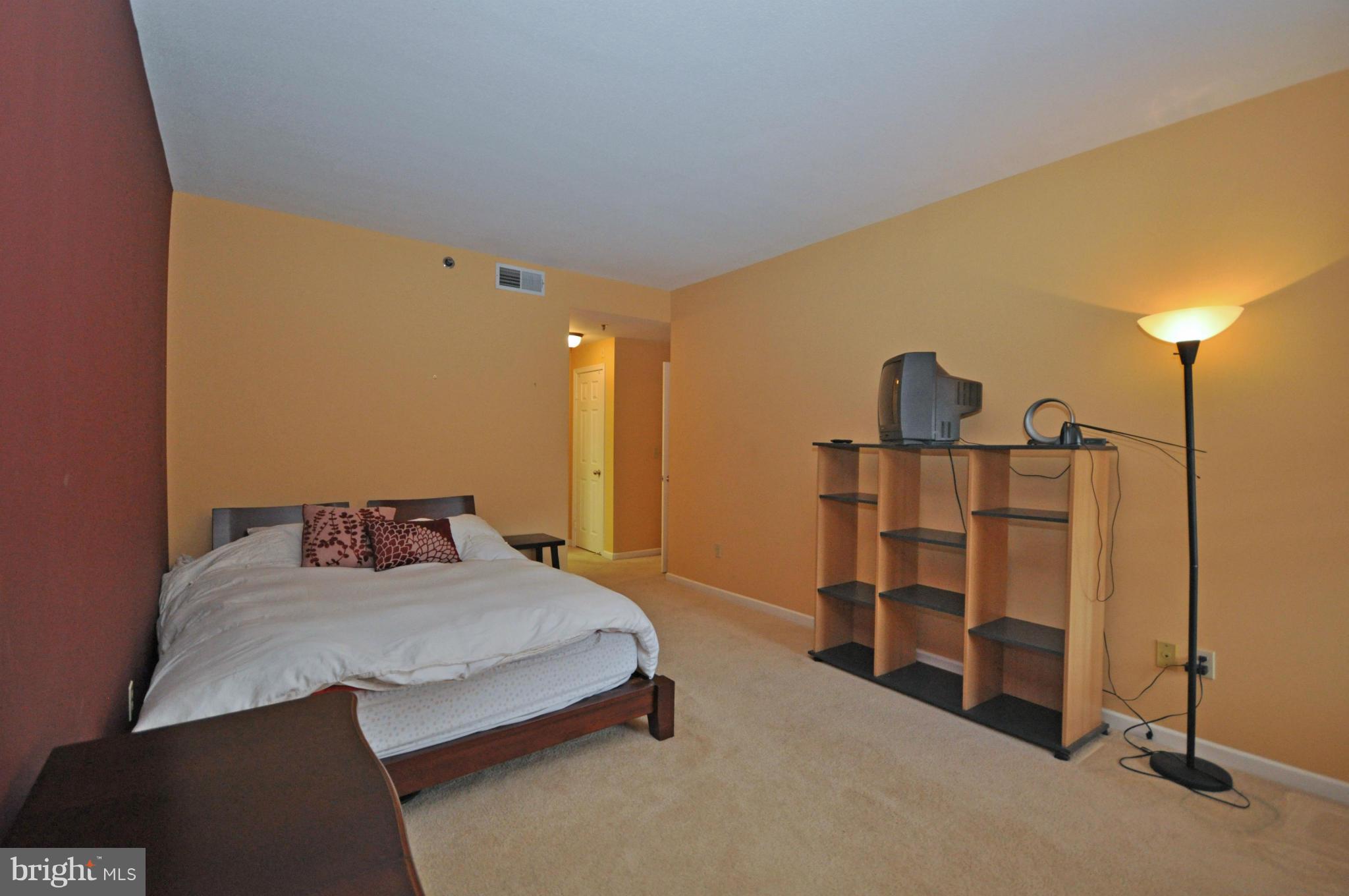 FELLS POINT HISTORIC DISTRICT - Residential Lease