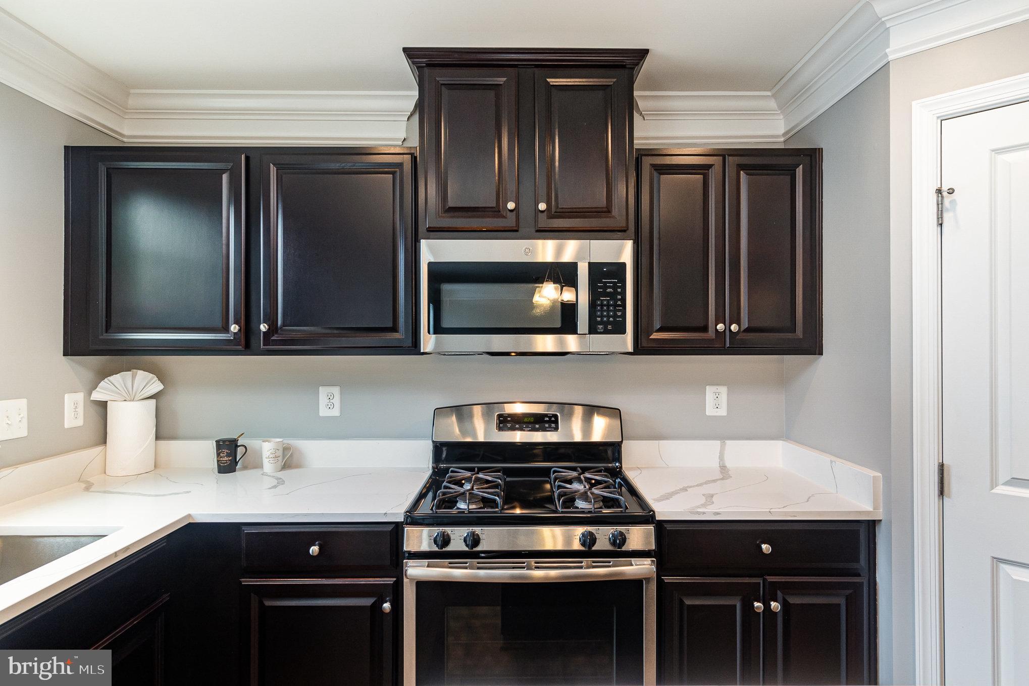 THREE FLAGS - Residential Lease