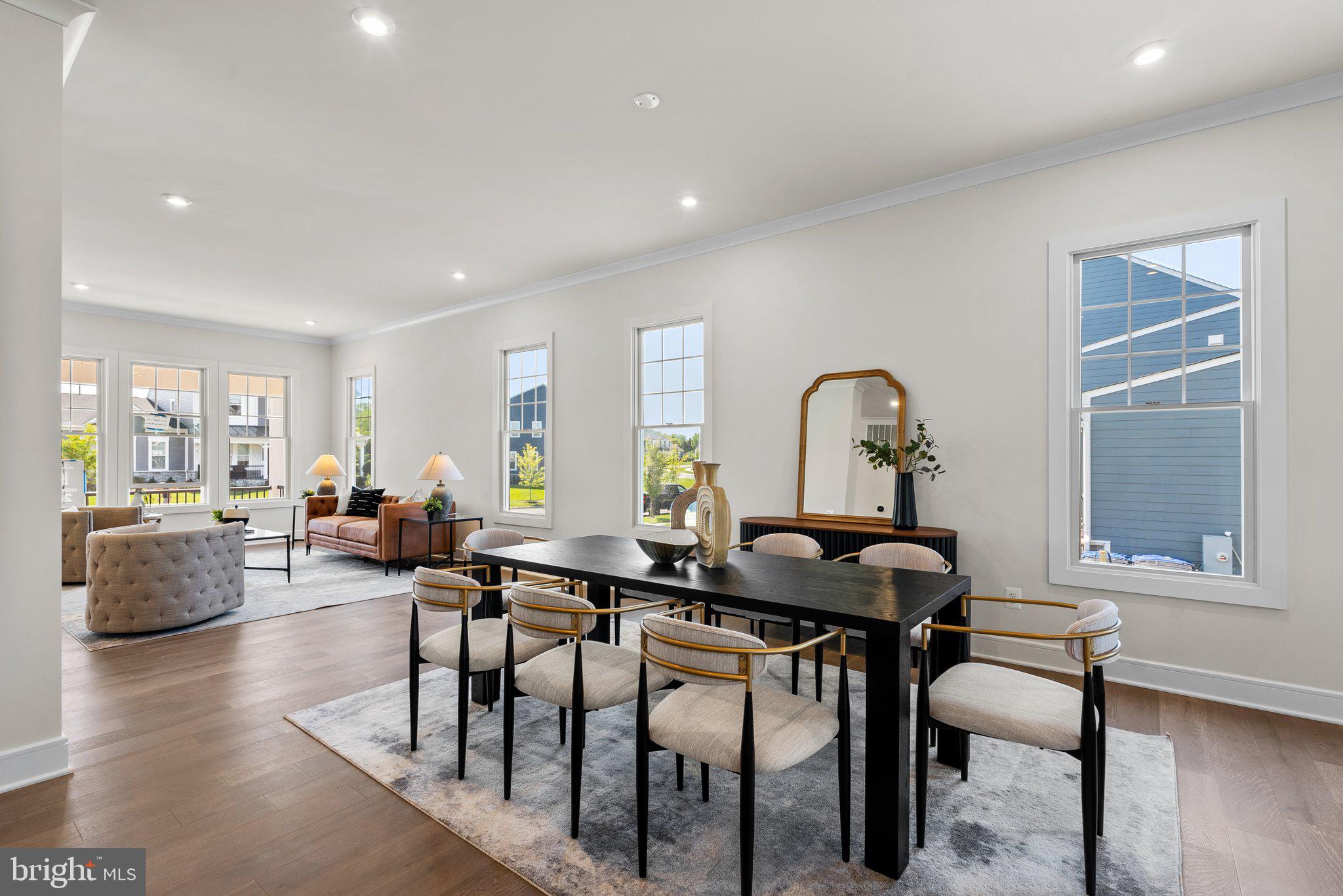 MEADOWBROOK - Residential