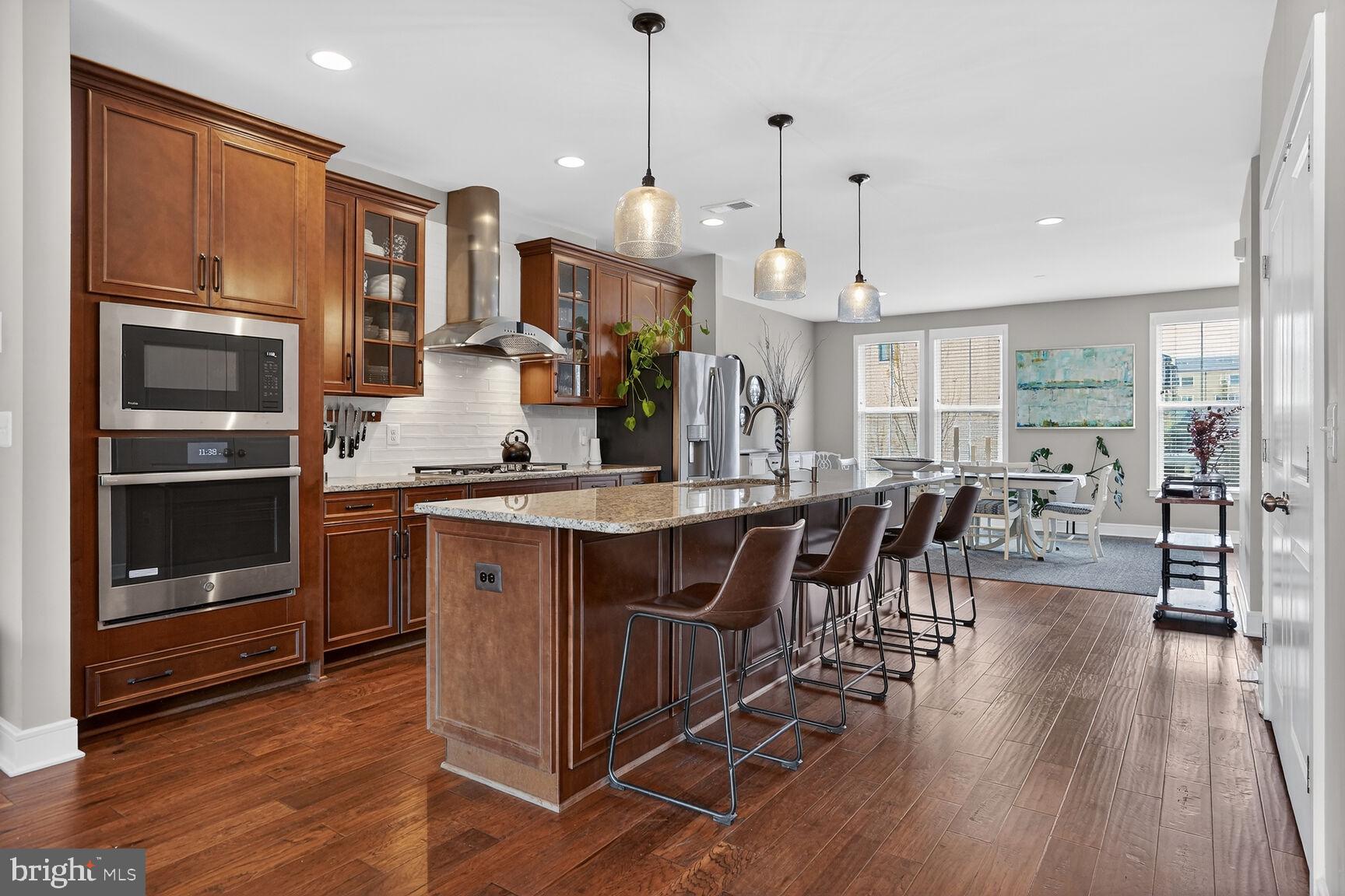 BRAMBLETON TOWN CENTER - Residential