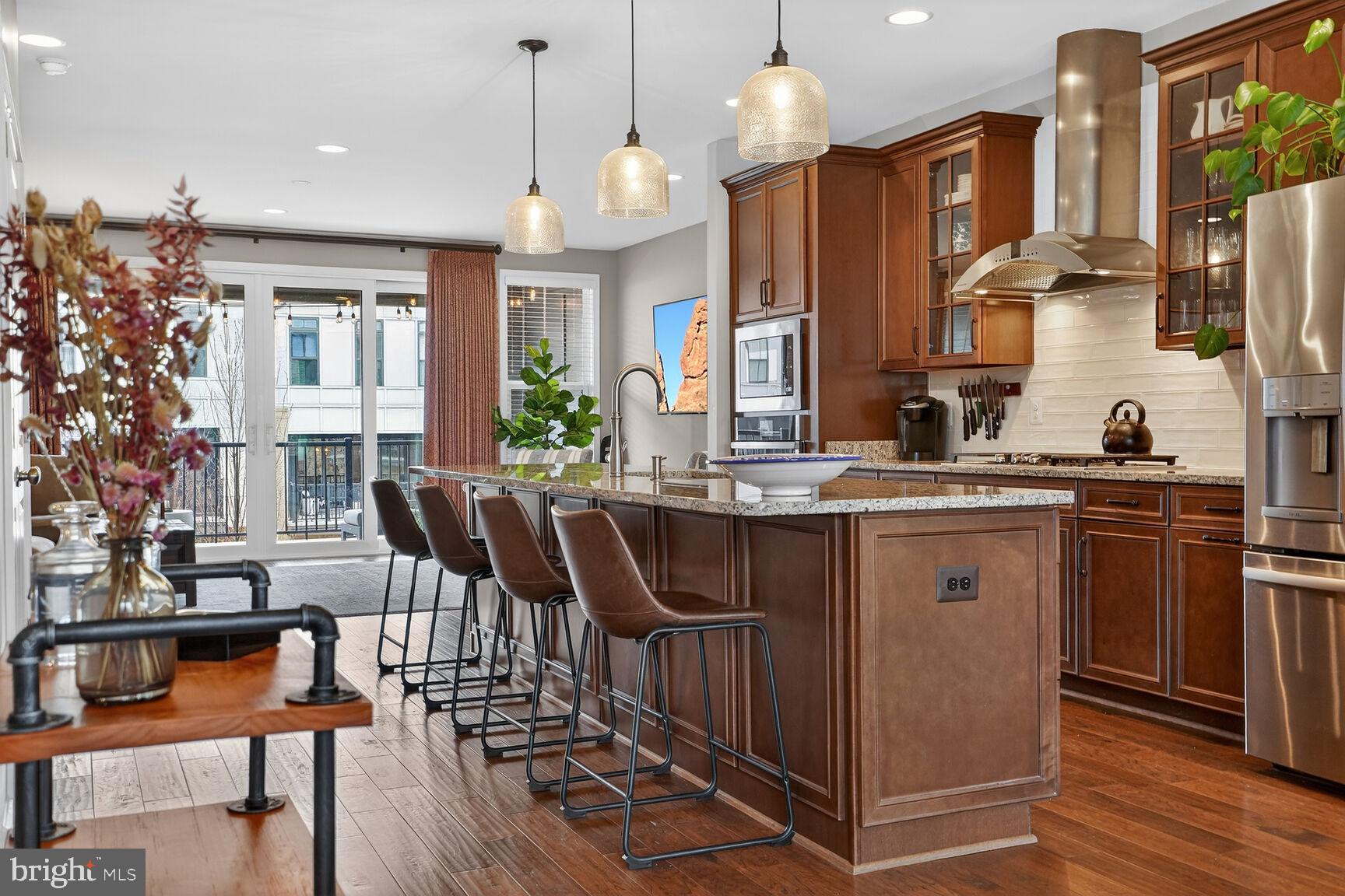 BRAMBLETON TOWN CENTER - Residential