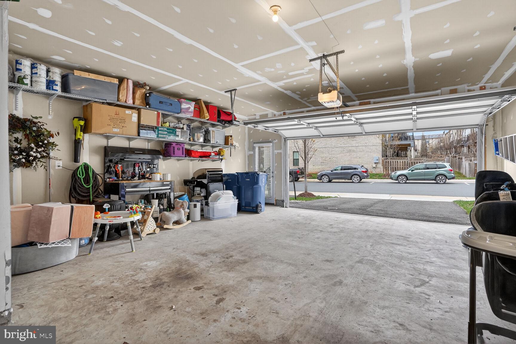 BRAMBLETON TOWN CENTER - Residential