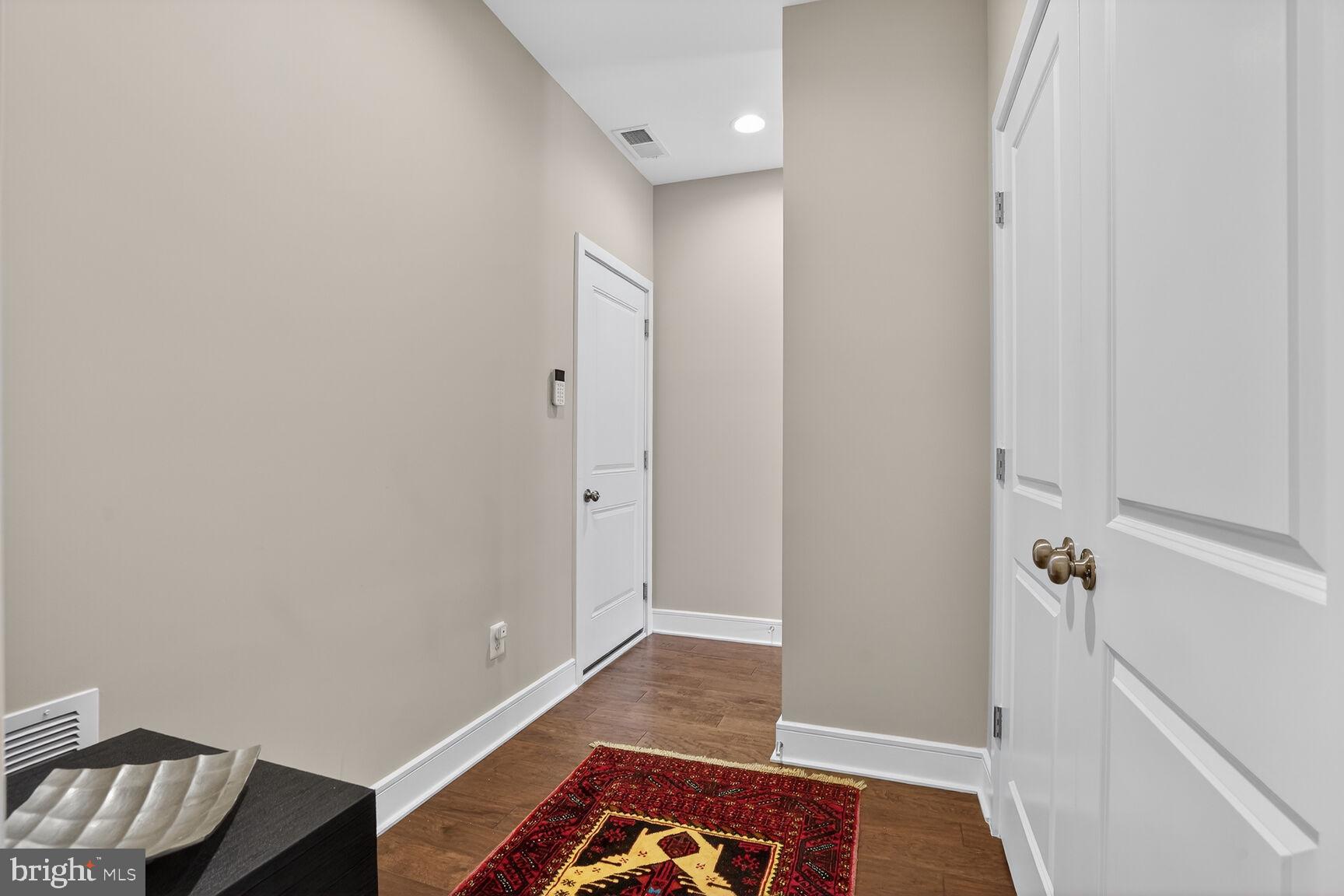 BRAMBLETON TOWN CENTER - Residential