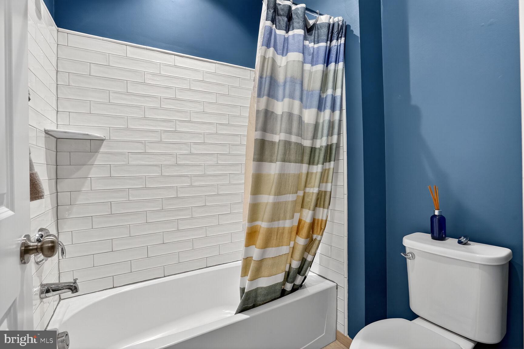 BRAMBLETON TOWN CENTER - Residential