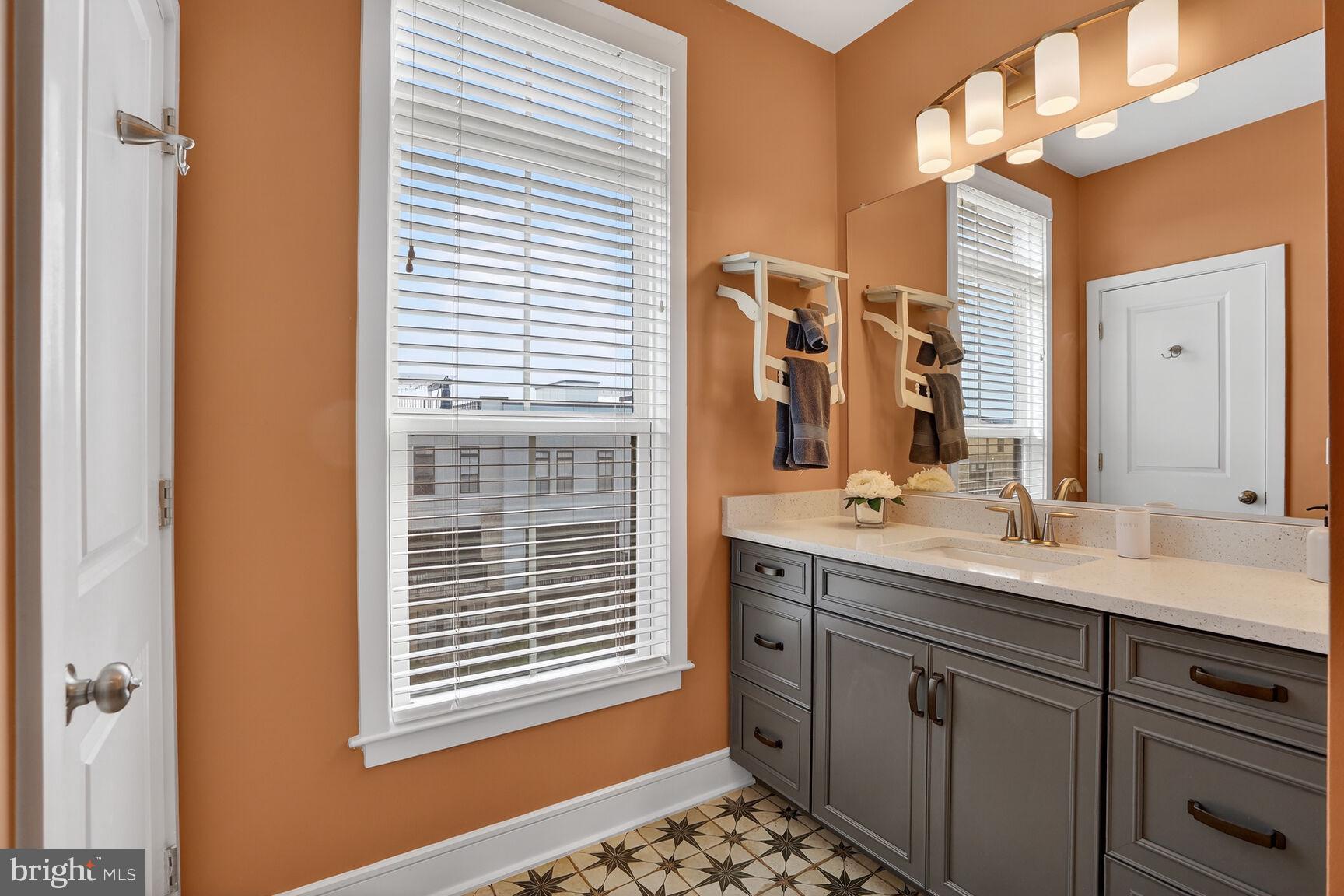 BRAMBLETON TOWN CENTER - Residential