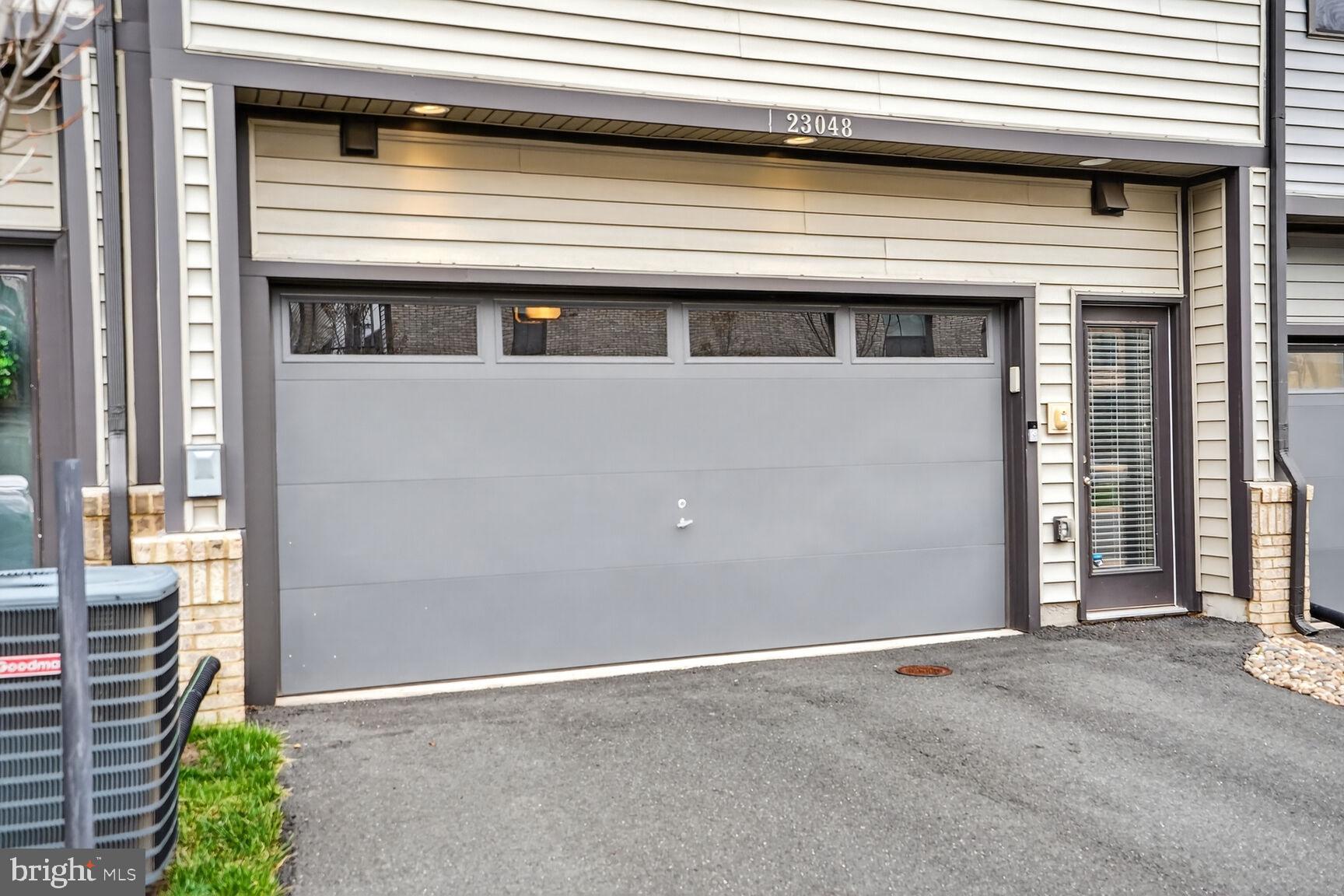 BRAMBLETON TOWN CENTER - Residential