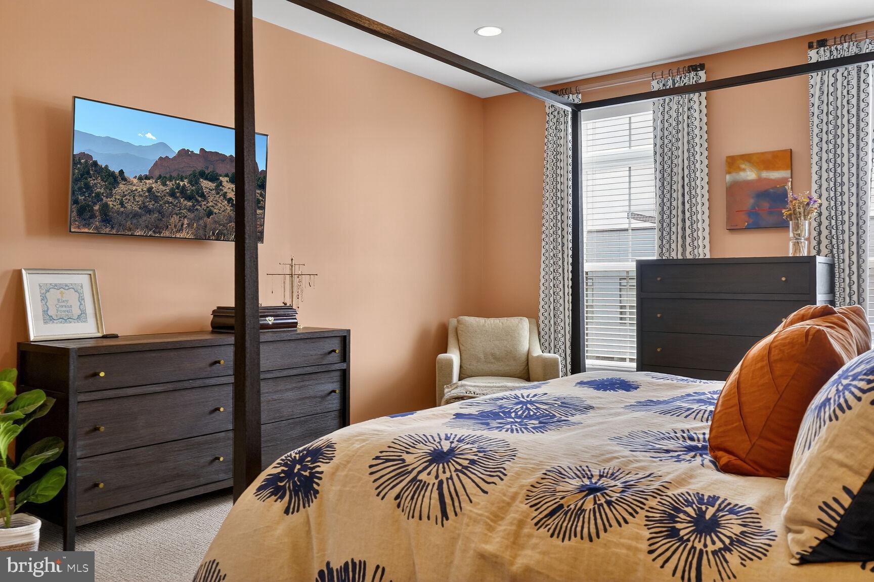 BRAMBLETON TOWN CENTER - Residential