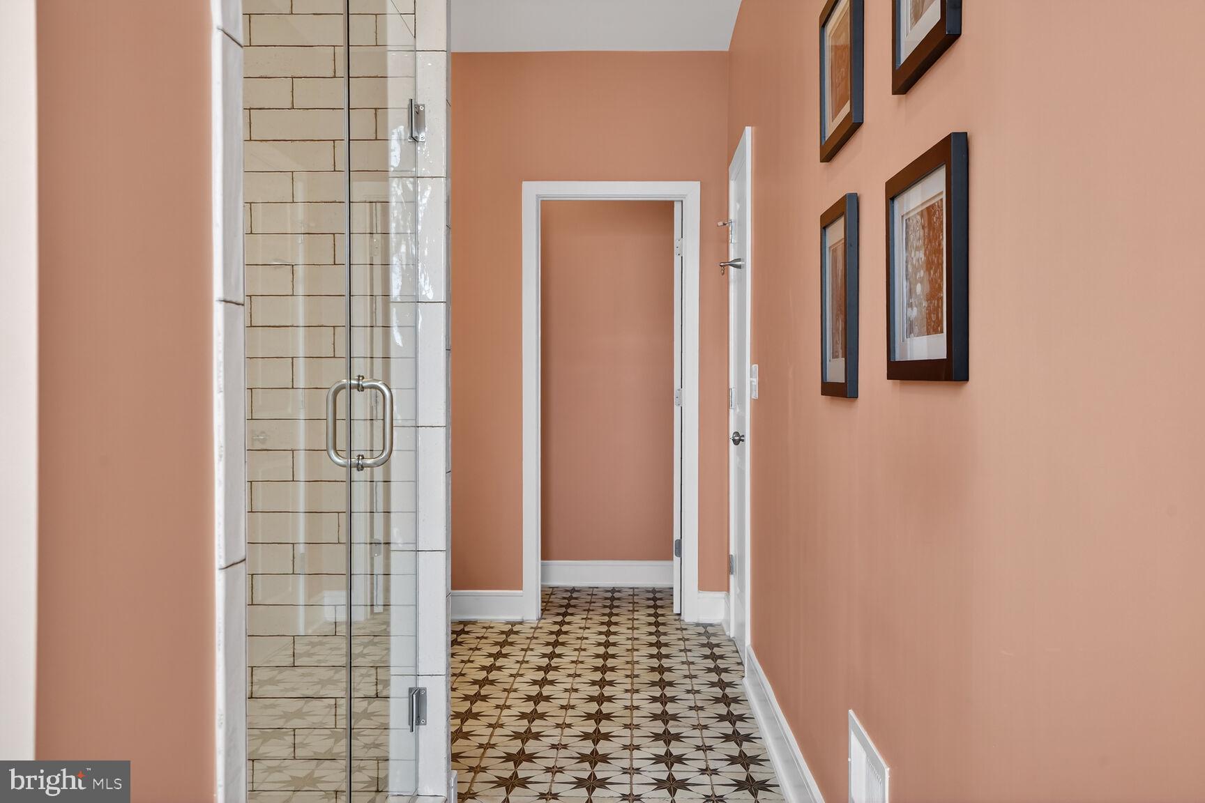 BRAMBLETON TOWN CENTER - Residential