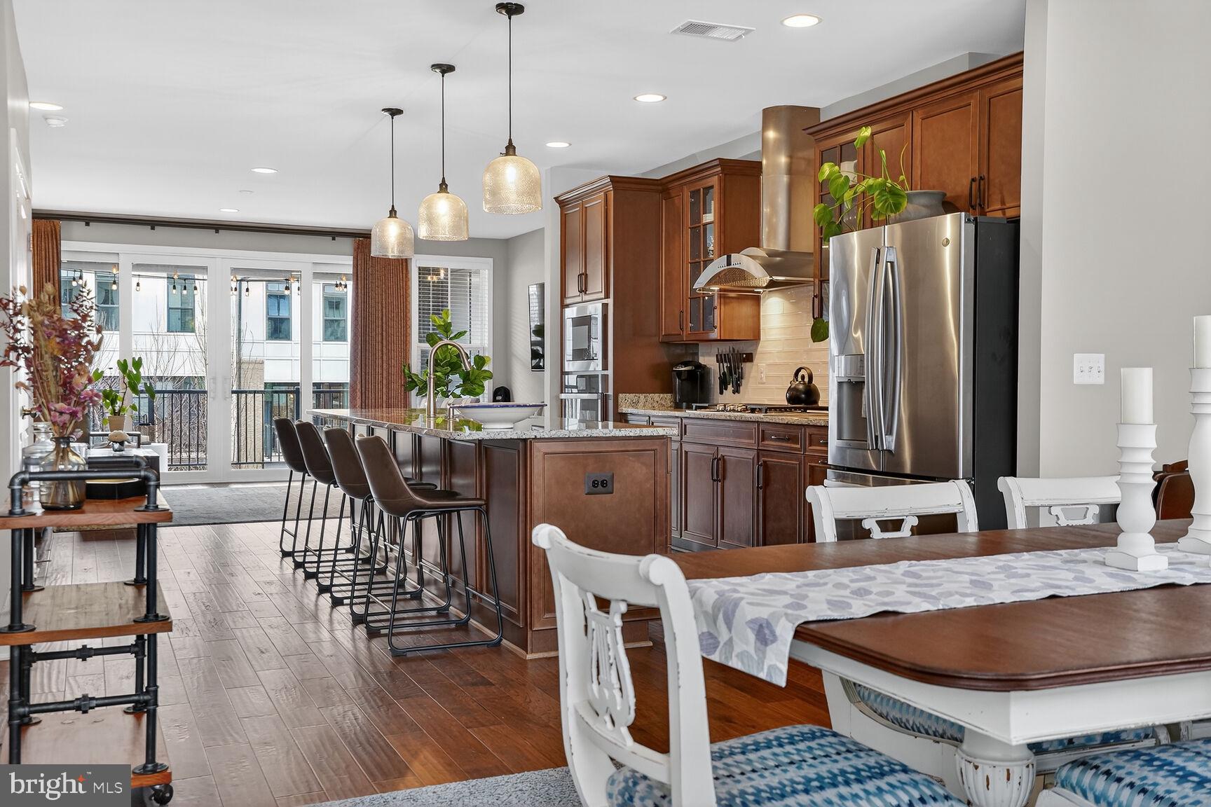 BRAMBLETON TOWN CENTER - Residential