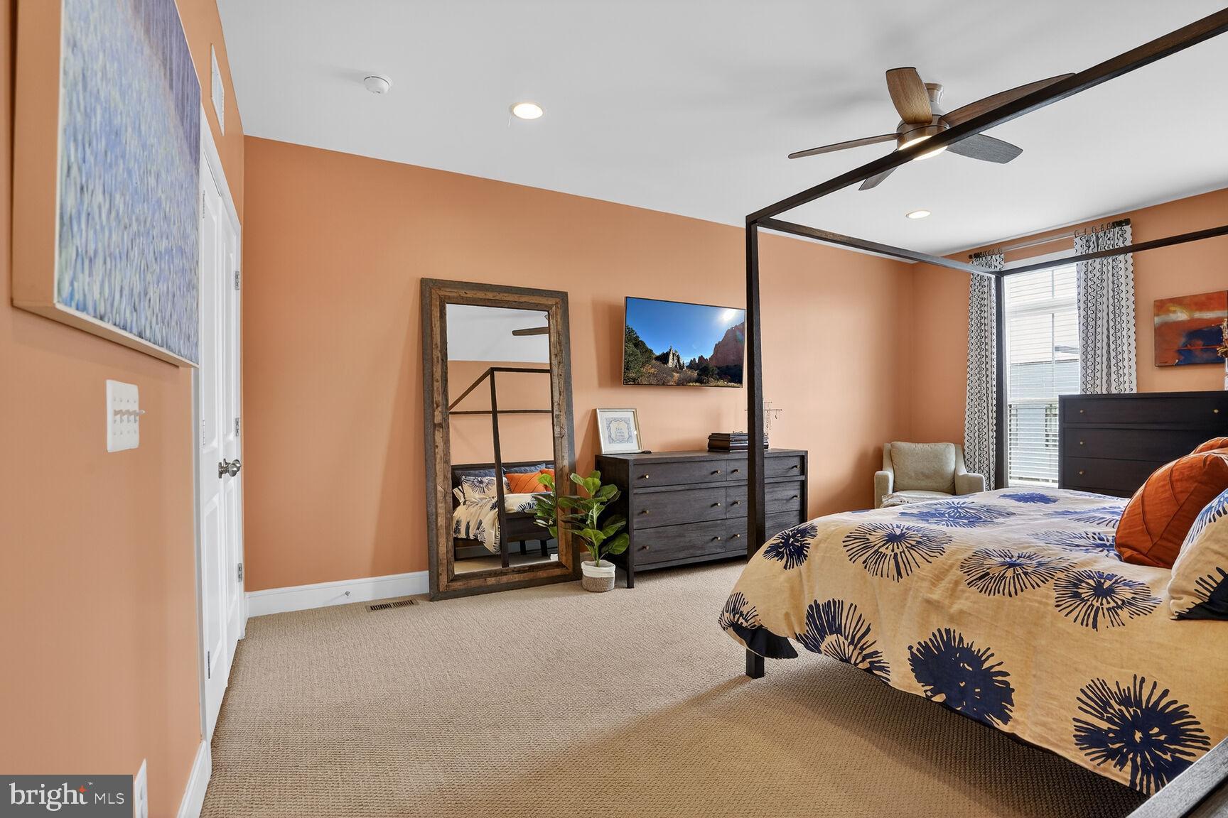 BRAMBLETON TOWN CENTER - Residential