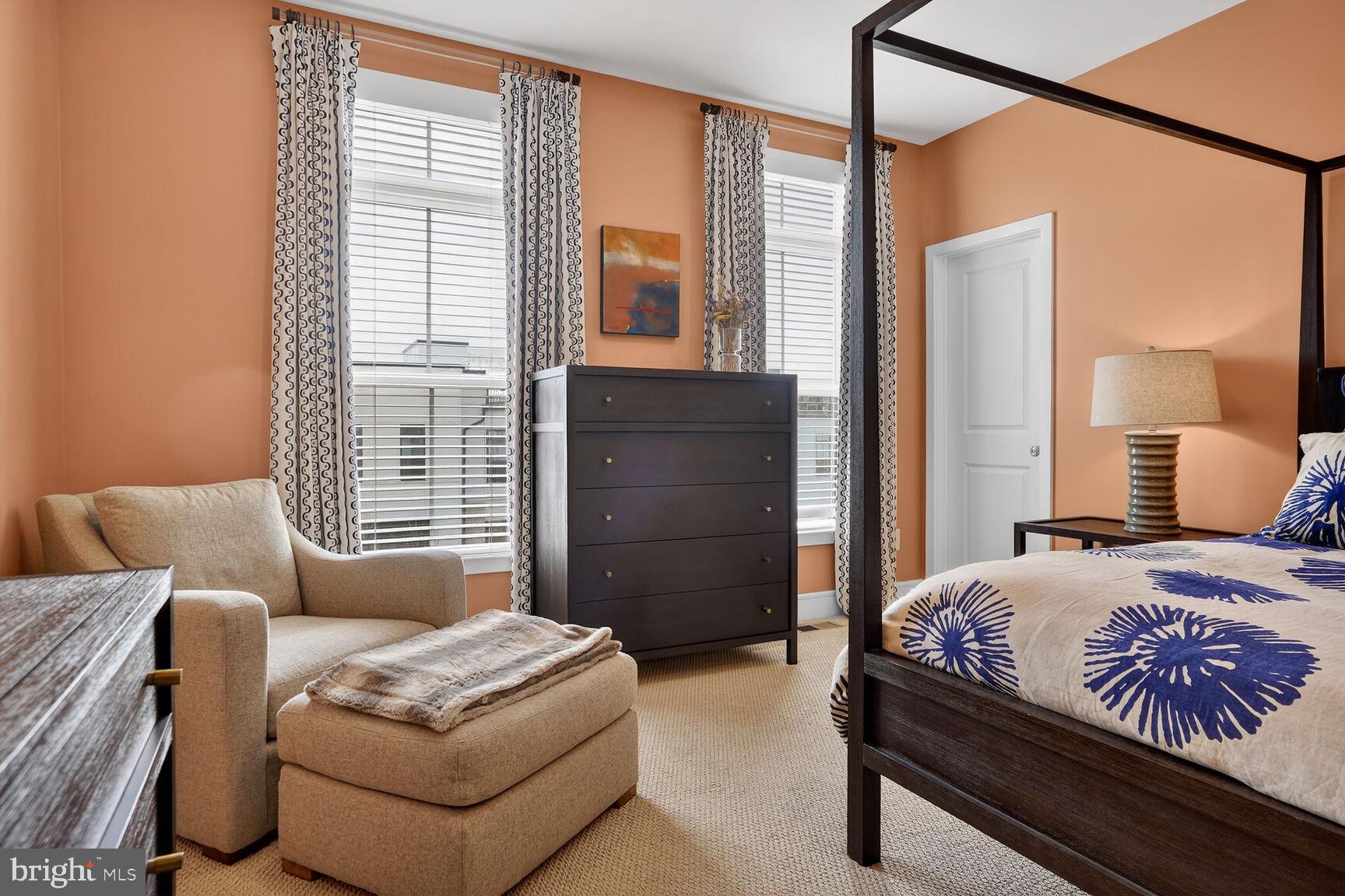 BRAMBLETON TOWN CENTER - Residential