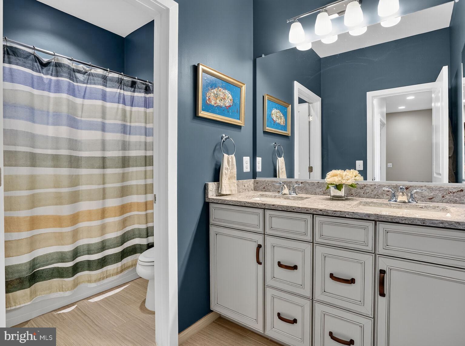 BRAMBLETON TOWN CENTER - Residential