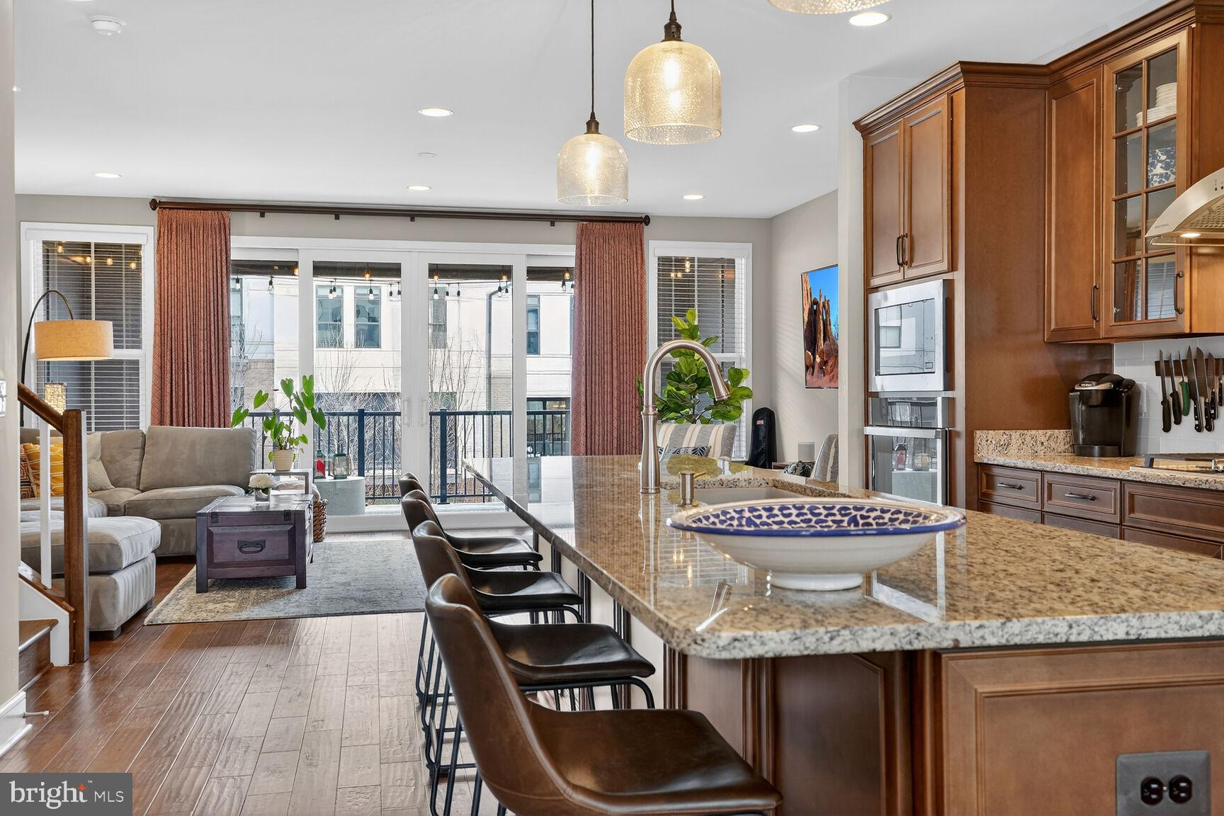 BRAMBLETON TOWN CENTER - Residential