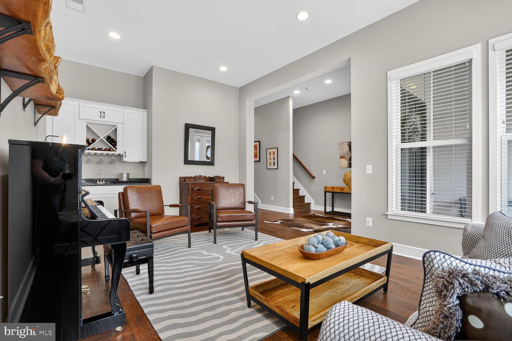 BRAMBLETON TOWN CENTER - Residential