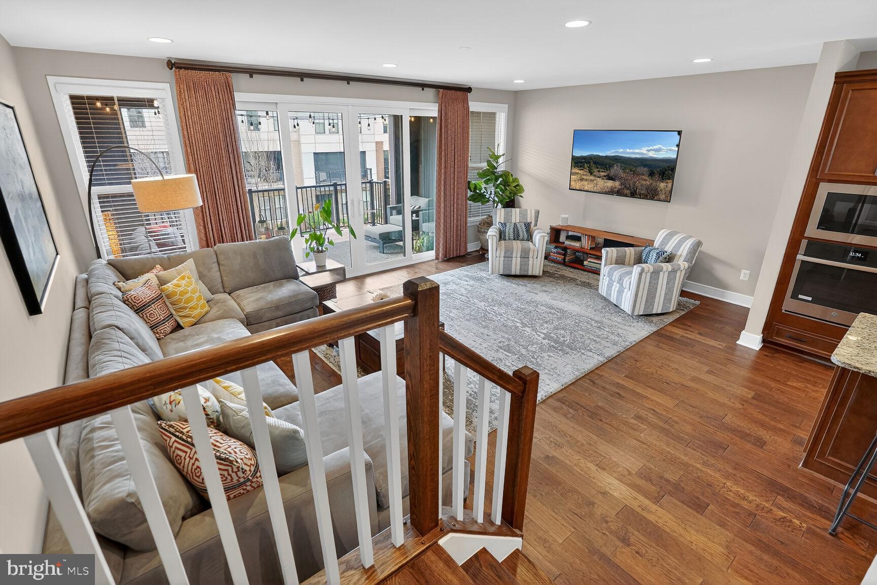 BRAMBLETON TOWN CENTER - Residential