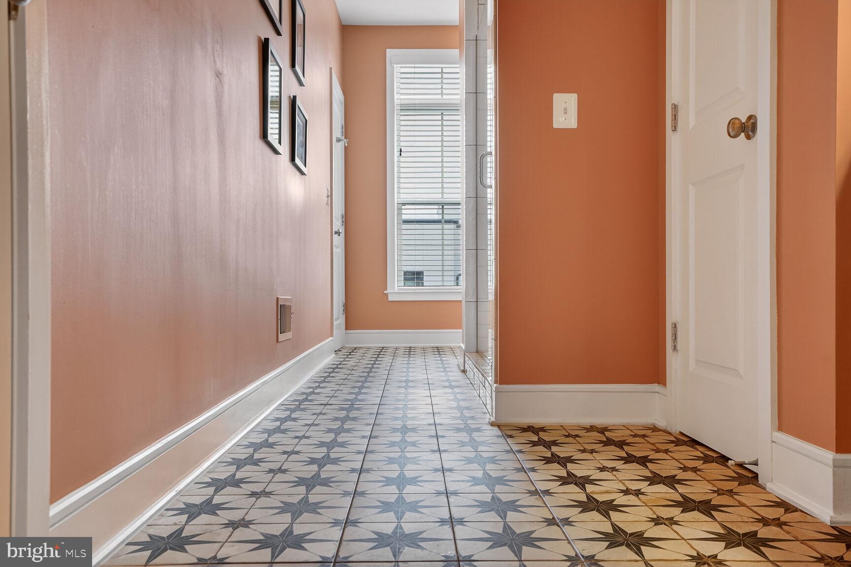 BRAMBLETON TOWN CENTER - Residential