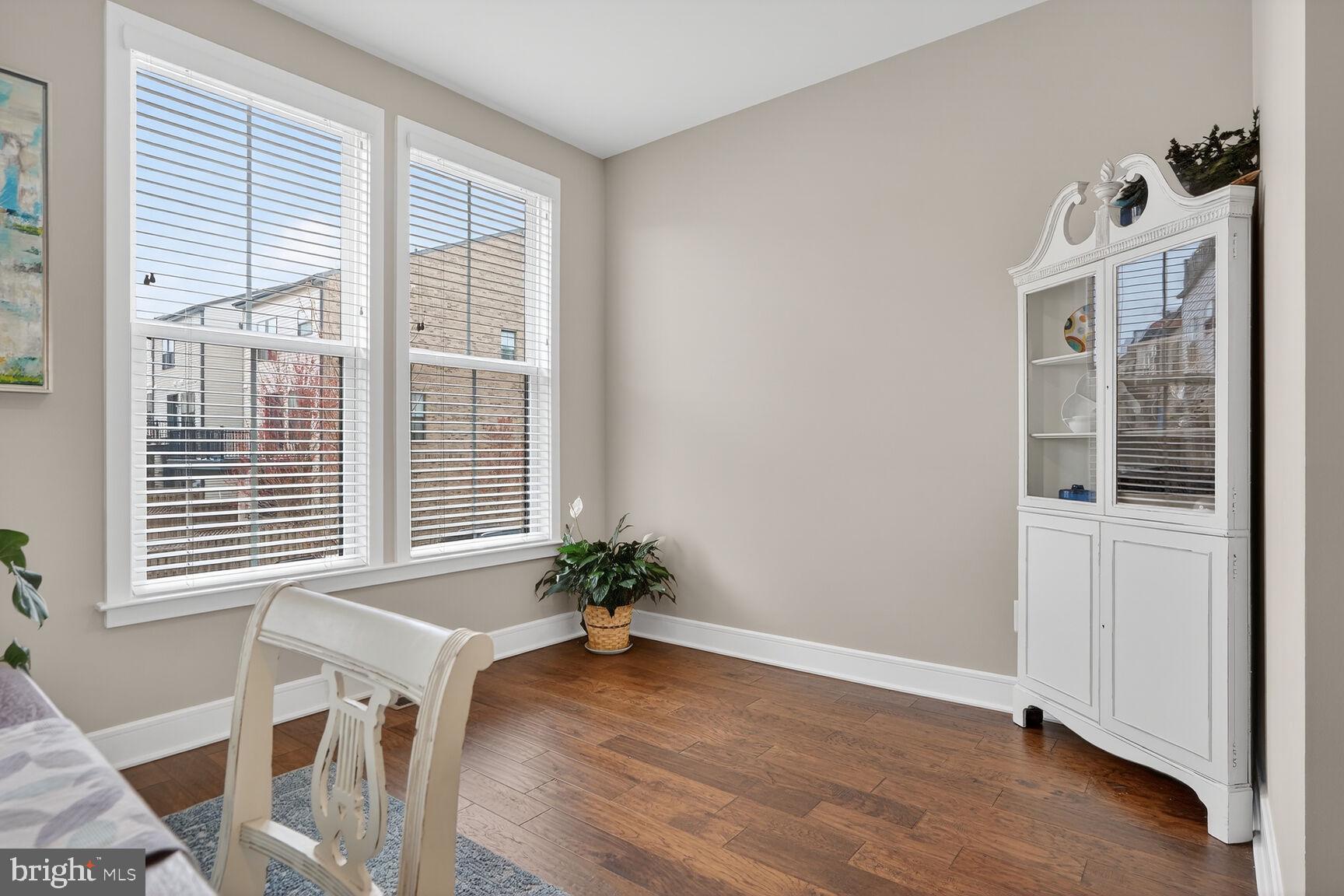 BRAMBLETON TOWN CENTER - Residential