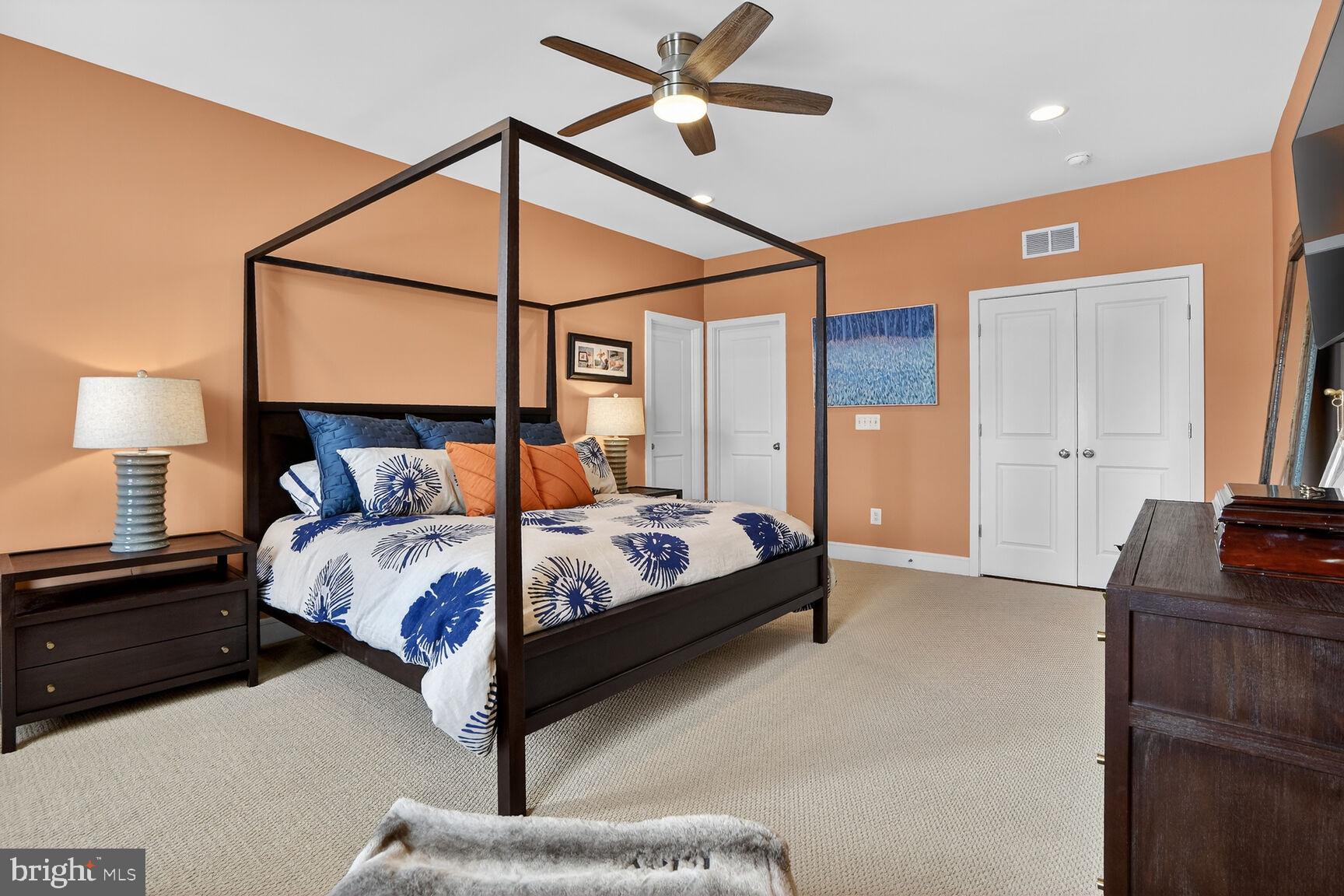 BRAMBLETON TOWN CENTER - Residential