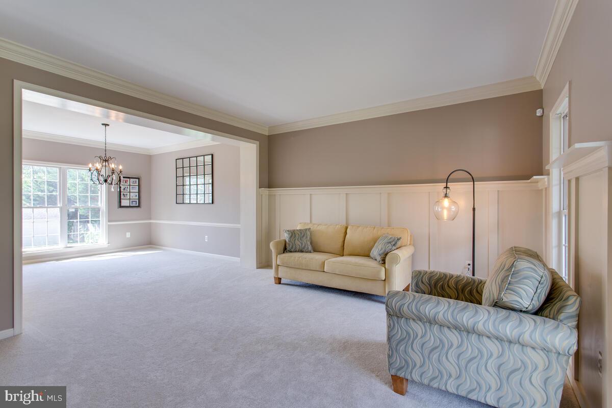 EDGEWOOD - Residential