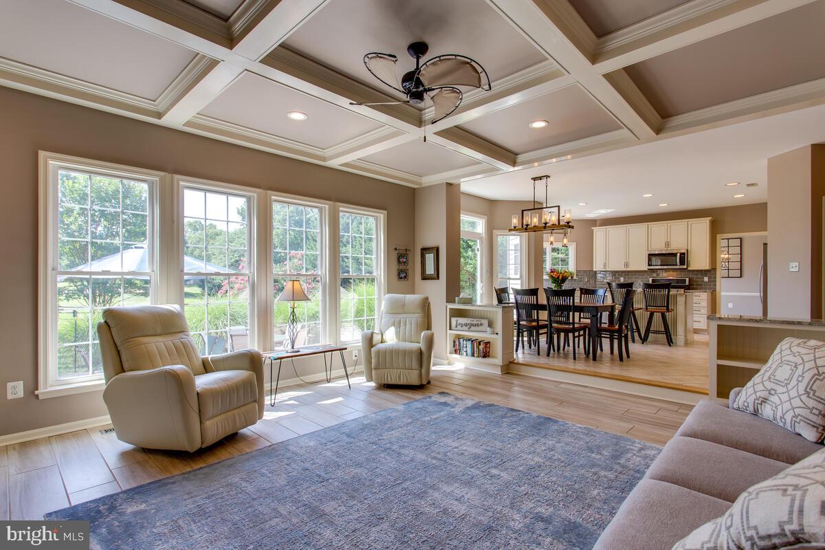 EDGEWOOD - Residential